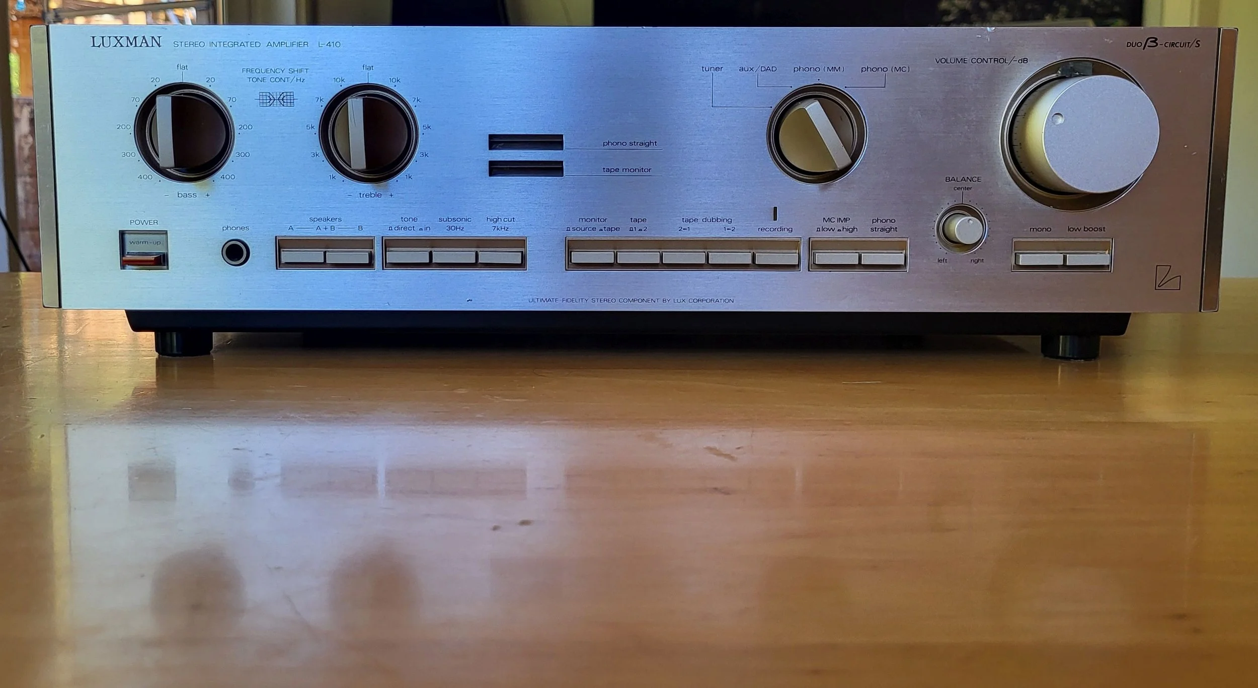 L410_Front1.jpg