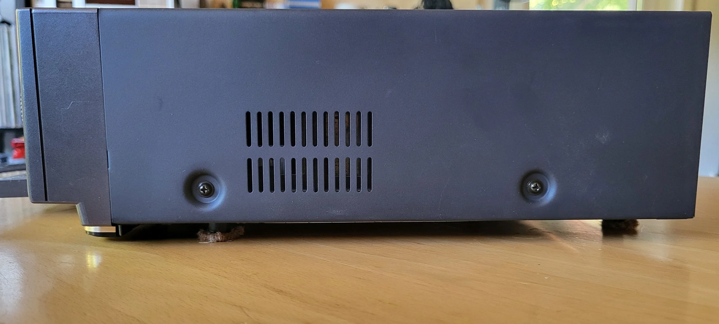 HS900_I_Seite_re.jpg