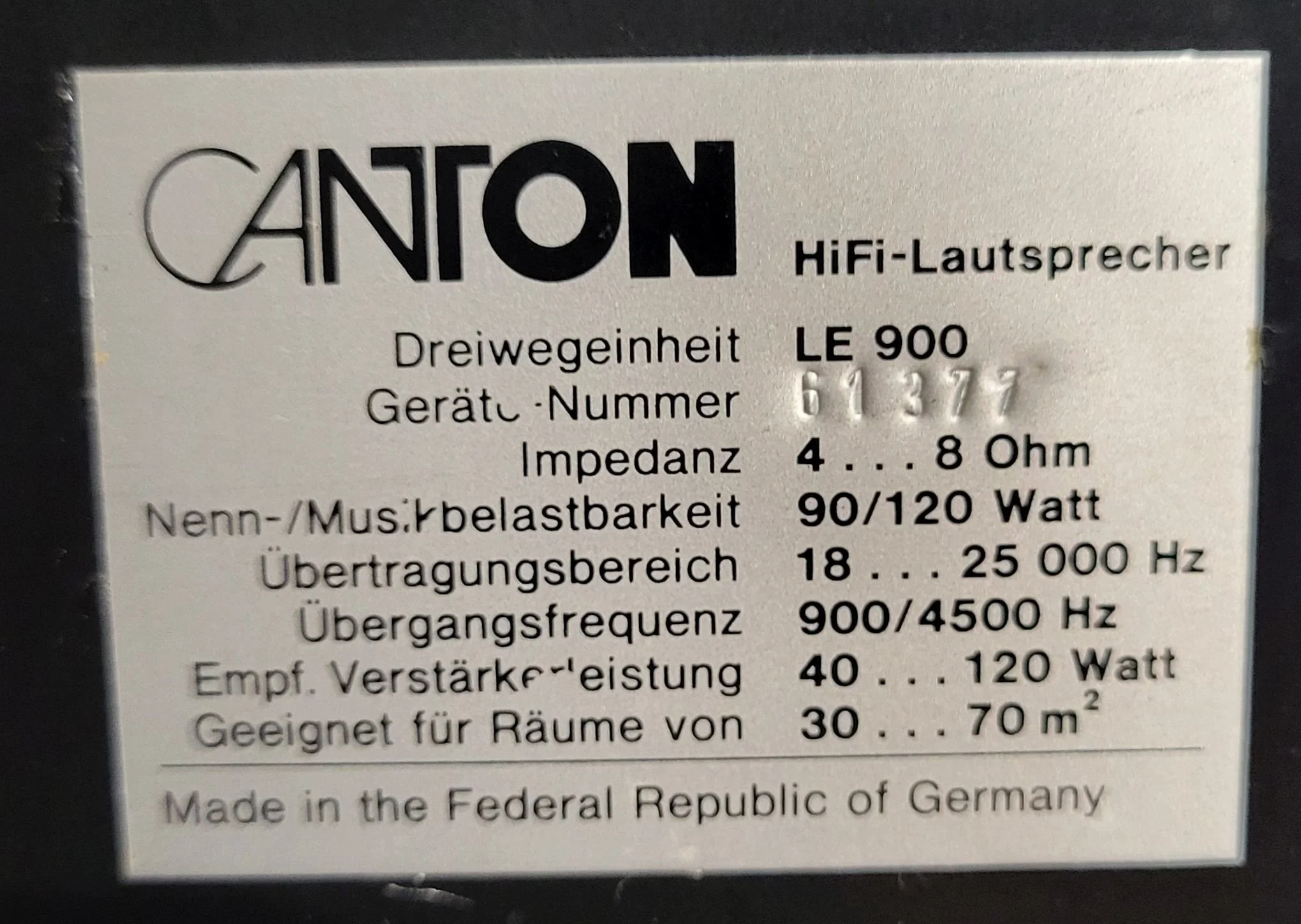 LE900_1_TS.jpg