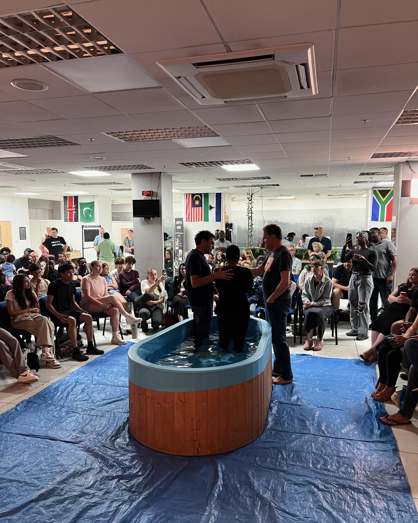 Baptisms at our Orpington congregation!!

What a great Sunday, Thank you God for everything you&rsquo;re doing 🙌🏼🙏🏼