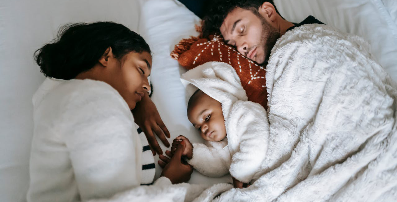 Gentle newborn sleep shaping and overnight infant care NYC