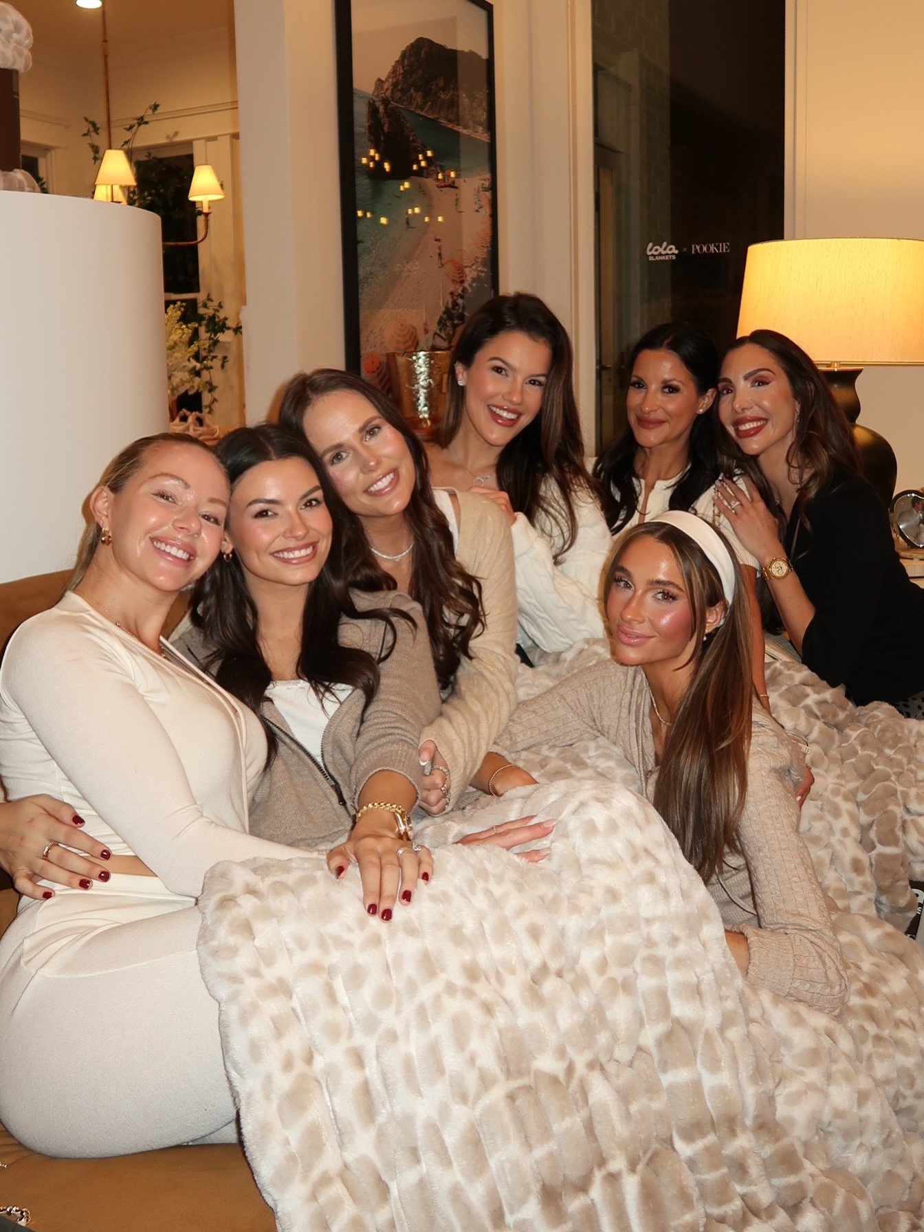 Cozy Thursday night in with @campbellhuntpuckett x @lolablankets 🤍 We are so proud of you Campbell! 🫶🏼