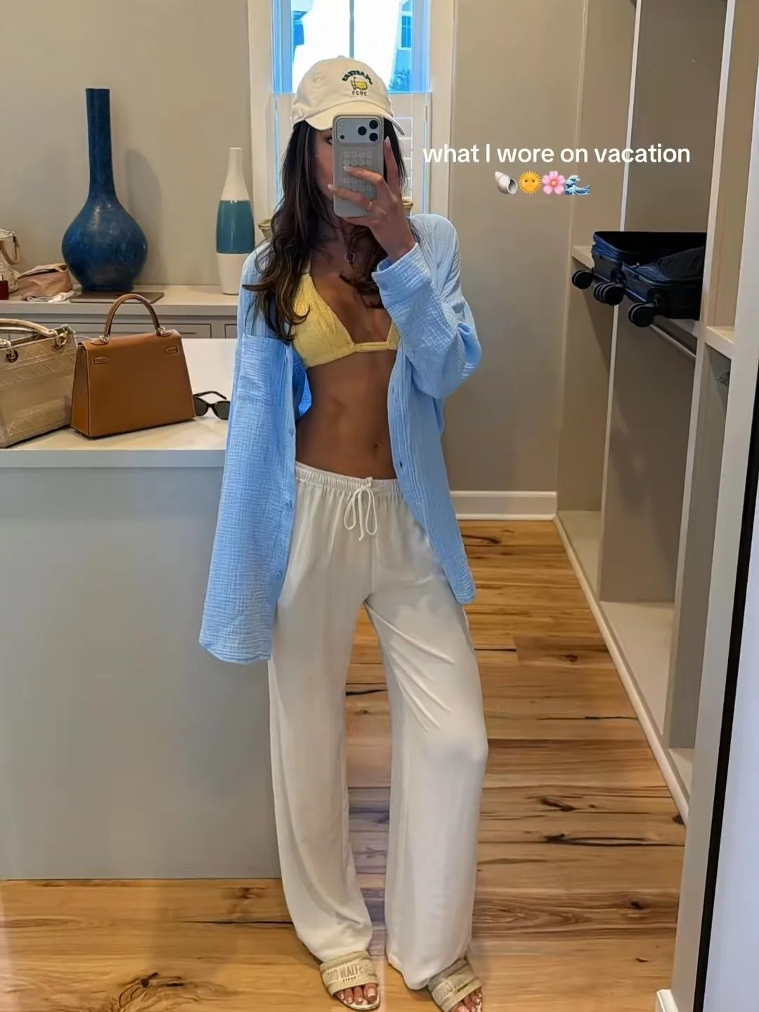 What I wore on vacation 🫶🏼 Comment SHOP &amp; I&rsquo;ll send you the links ☀️

https://liketk.it/61mGY #ootd