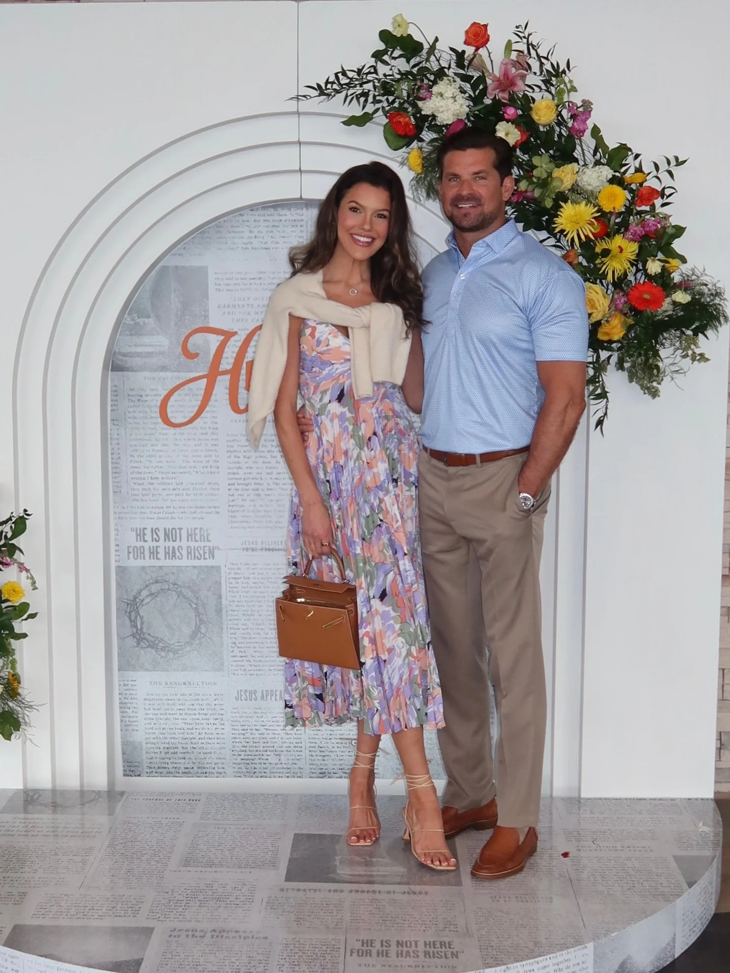 Happy Easter everyone 💛🙏🏼