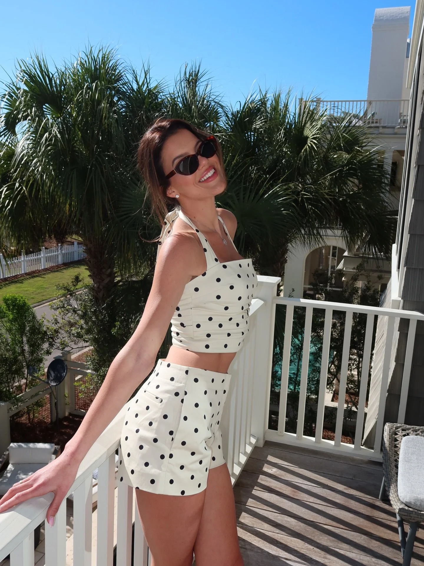 This time of year >> 🙌🏼☀️ comment shop for links to this fit!

https://liketk.it/65vqr #ltkseasonal #ltkootd