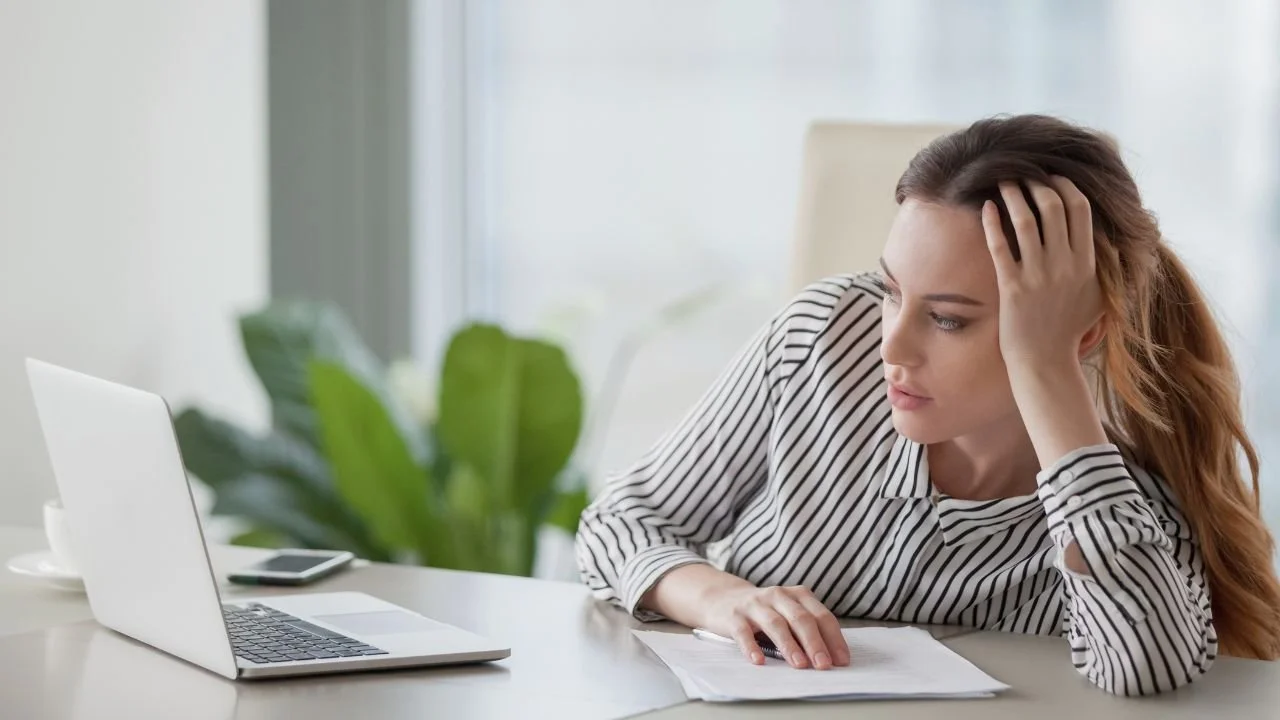 Why your 9-to-5 isn’t the problem, but your creative soul is bored to tears