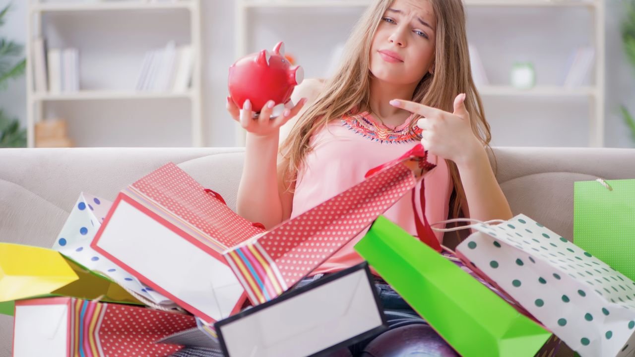 Ways to lower expenses: Small changes that make a big difference
