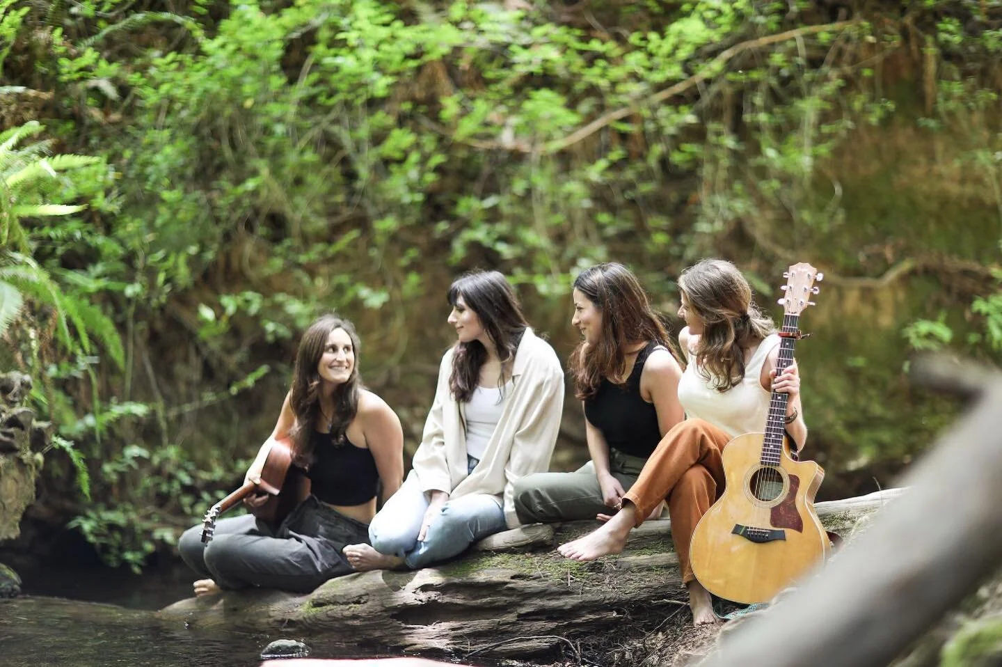 🎵 SO excited to announce the release of our debut single, The Greener Side, on July 9th! This has been a whirlwind time with recording our first 4 songs, launching a website (link in bio), and preparing for our first two shows post-COVID 🎉 
So grat