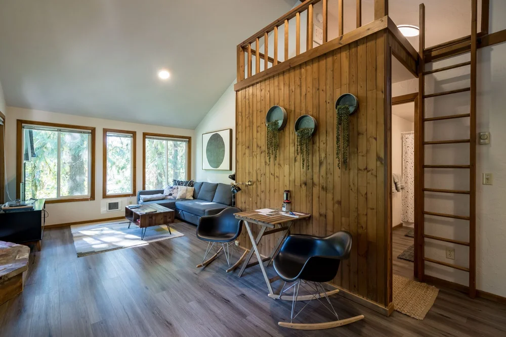 The Upper Cabin