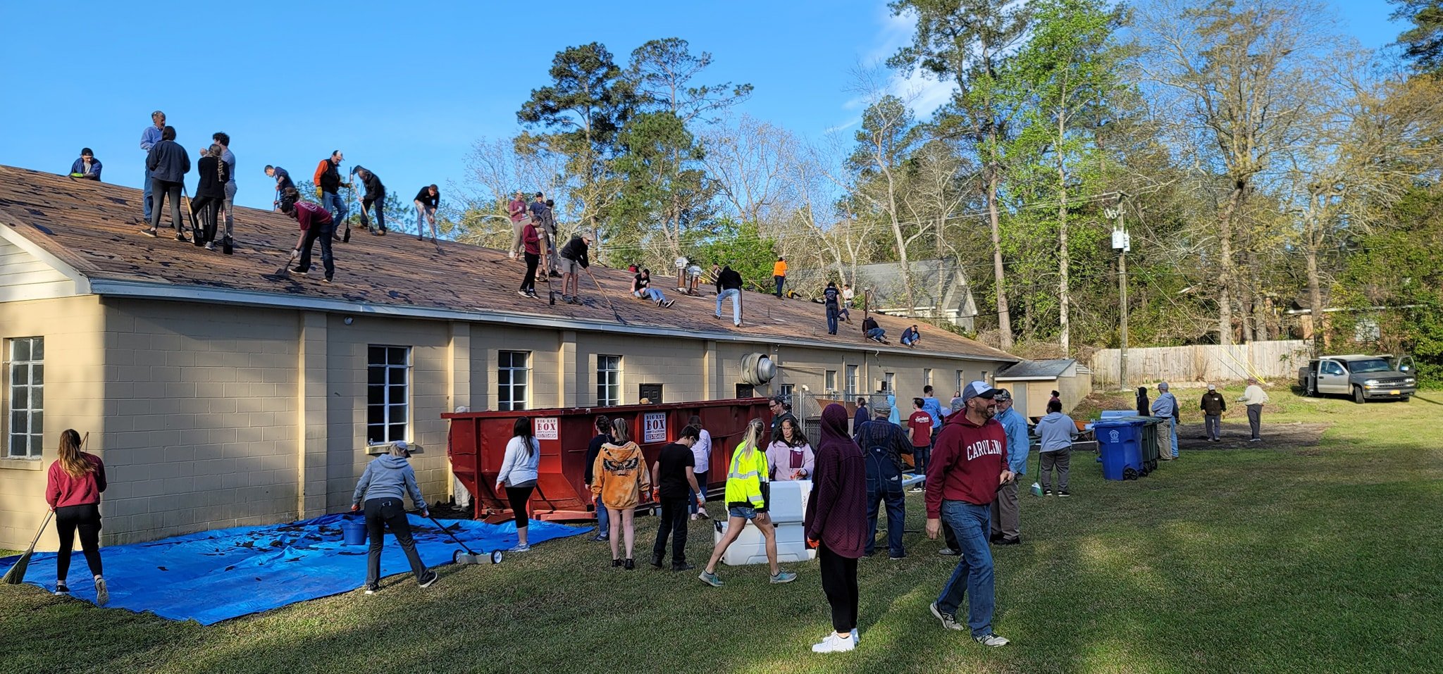 LC - GC crowd.jpg