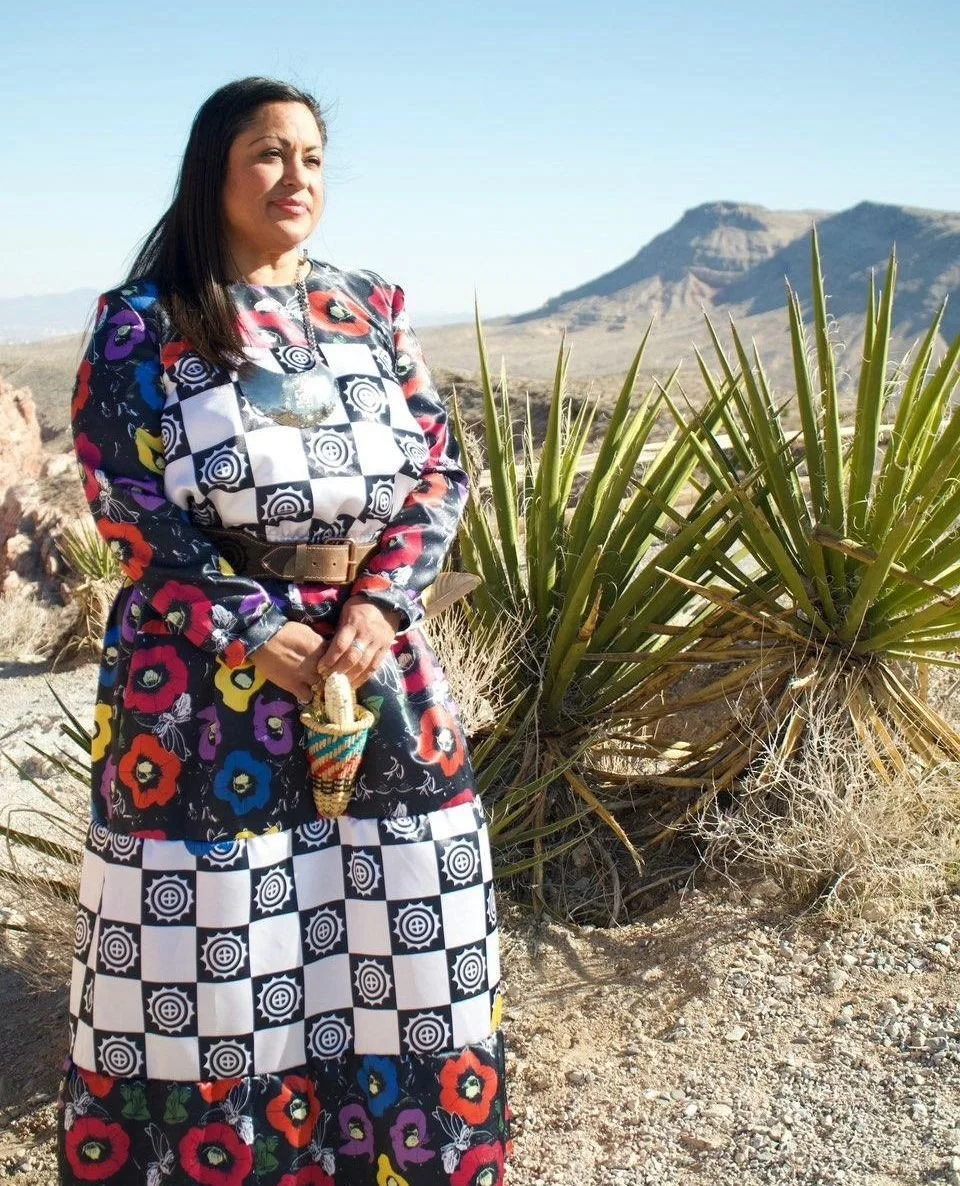 @mztiger29 is radiant in the one-of-a-kind Zero Waste Maxidress. 🌟⁠🌟⁠
⁠
How do YOU style your L A Deer Apparel looks? DM us your photos! We love to see (and share) them 😉⁠
⁠
Photo by @tigers.I⁠
.⁠
.⁠
.⁠
#nativeartists #indigenousart #oklahomaartis