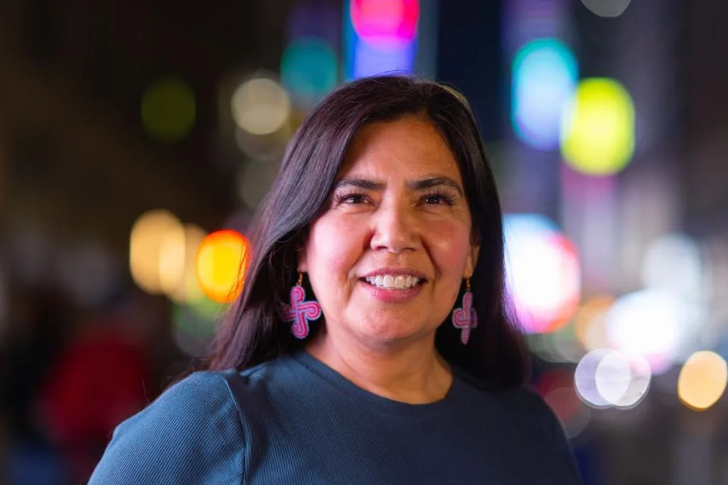 Meet the maker behind this account: Leslie A. Deer, who designs garments influenced by her Mvskoke people and their ancestors, the Moundbuilders. ⁠
⁠
She uses signature bright colors, intricate appliqu&eacute;, and traditional iconography to create g