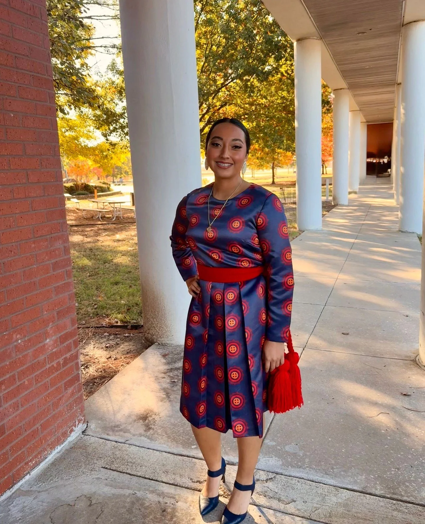 Congratulations to the new Jr. Miss Indian Oklahoma, Olivia Beaver!⁠
⁠
Seen here in L.A. Deer Apparel for the business dress portion of the pageant ☀️⁠
.⁠
.⁠
.⁠
#mvskoke #oklahoma #buynative #muscogee #indigenous #shopsmall #indigenousfashion #indige