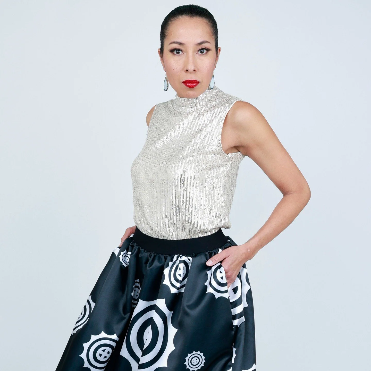 Clothing that sparkles - just like you 💫⁠
⁠
Model: @haulisioux ⁠
.⁠
.⁠
.⁠
⁠
#nativeart #mvskoke #buynative #muscogee #indigenous #shopsmall #indigenousart #indigenouswomen #indigenousfashion #productdrop⁠