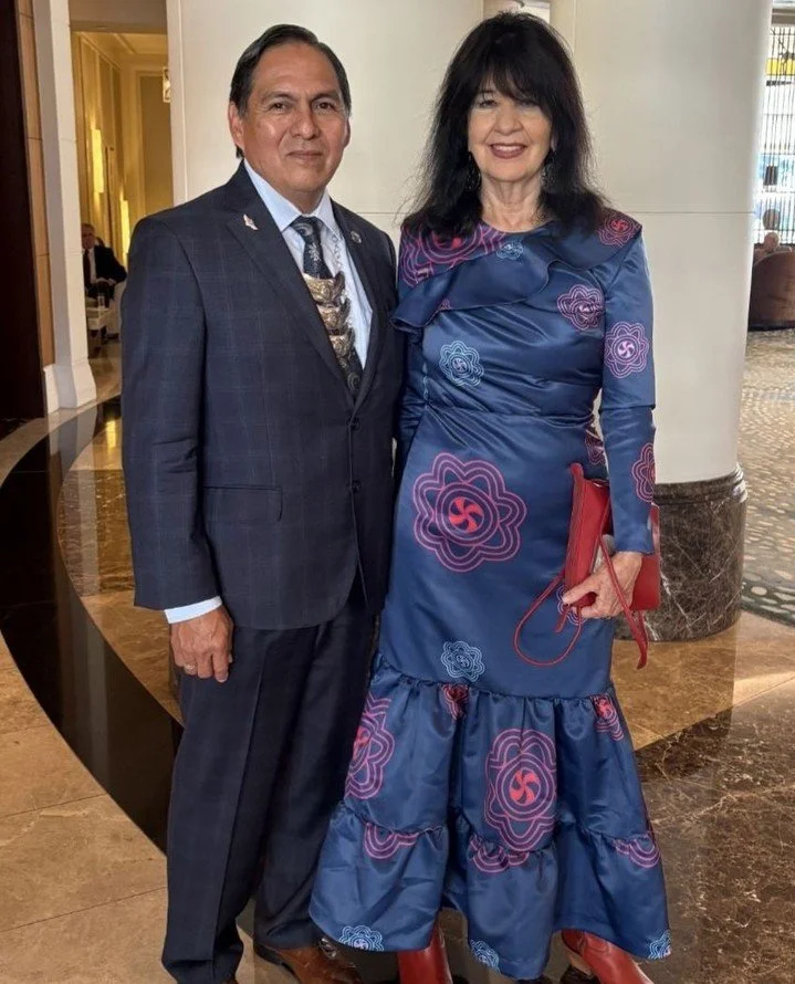 @joyharjoforreal received the National Humanities Medal from President Biden while wearing custom L A Deer Apparel ✨️⁠
.⁠
.⁠
.⁠
#indigenouswomen #indigenousfashion #nativeart #mvskoke #poetlaureate #joyharjopoetry #joyharjo #buynative #shopsmall