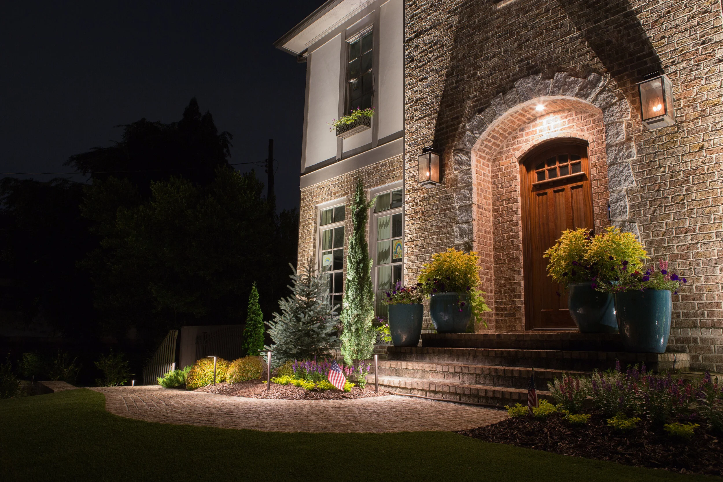 1 - 872 Plymouth - Night - BEST -9.jpg