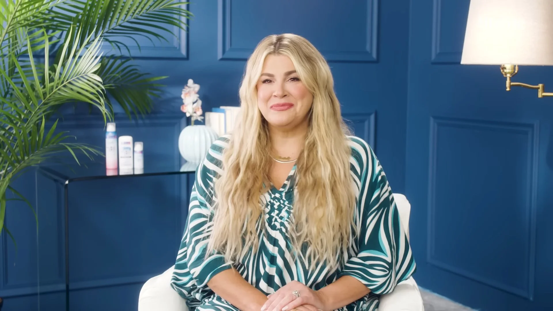 VS--YouTube-SWEATESCAPADESponsoredbySecret-2’45”.jpg