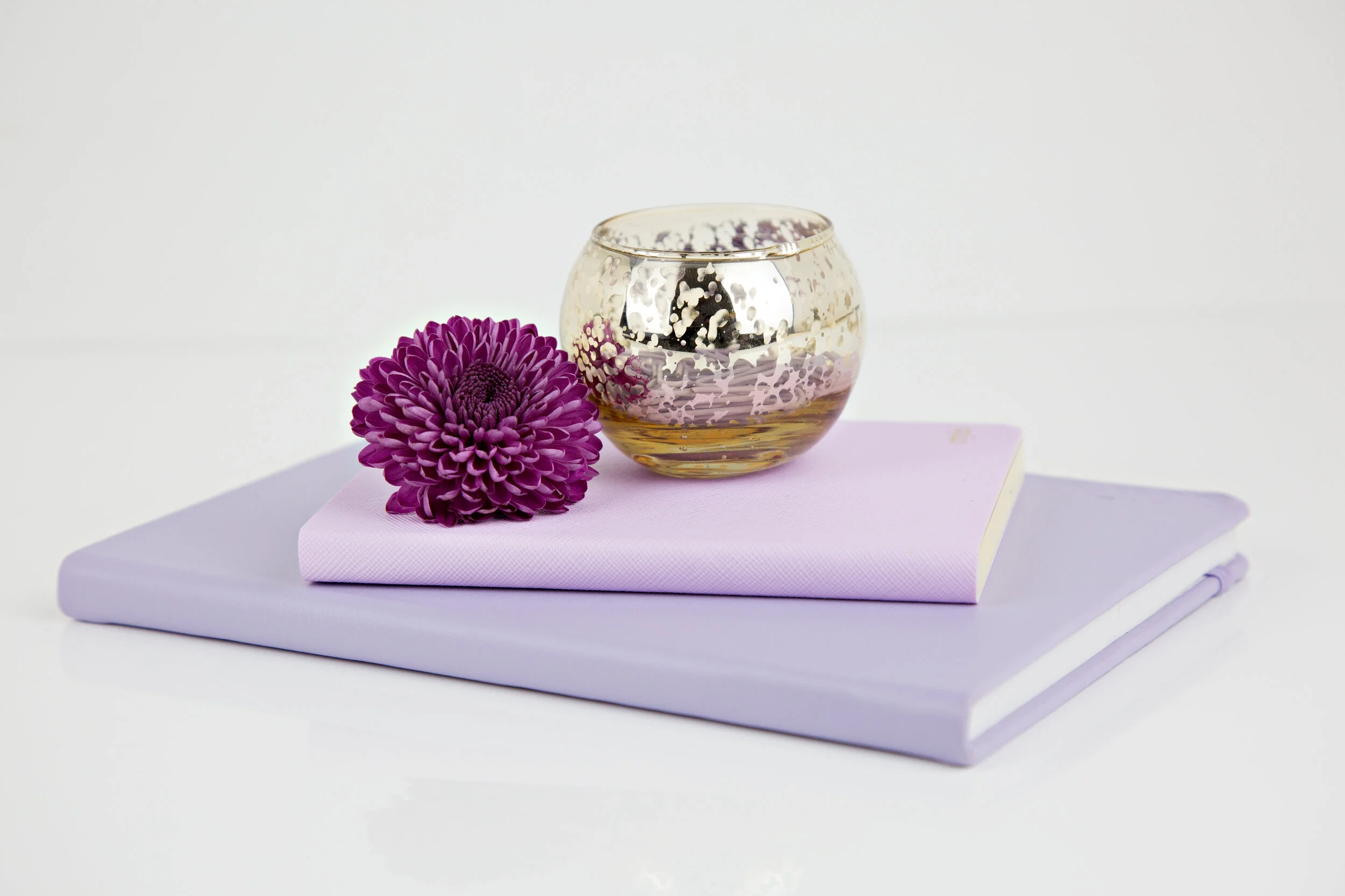 Fempreneur-Styled-Purple-Desktop-Collection-37.jpg