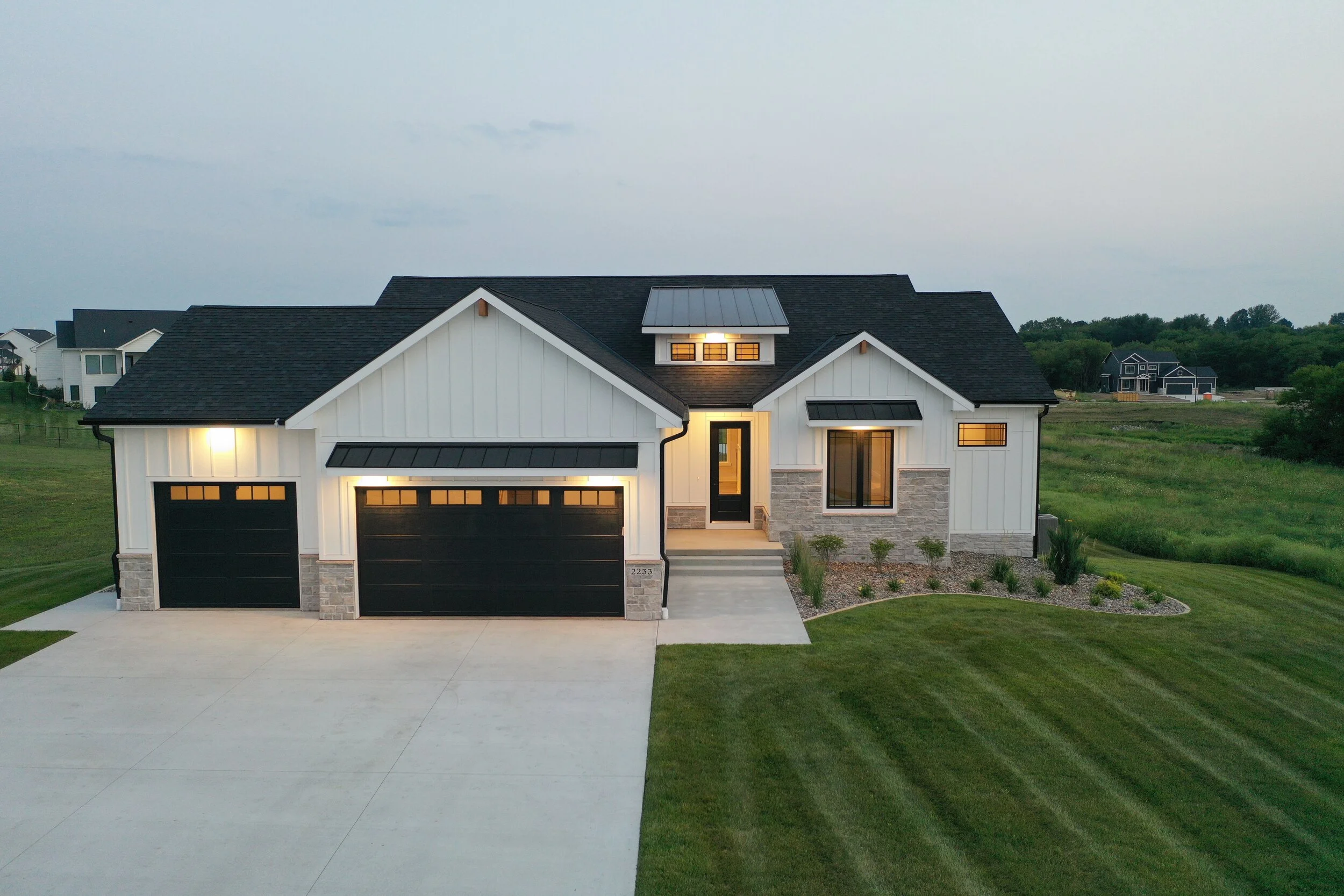 PRAIRIE OAK HOMES