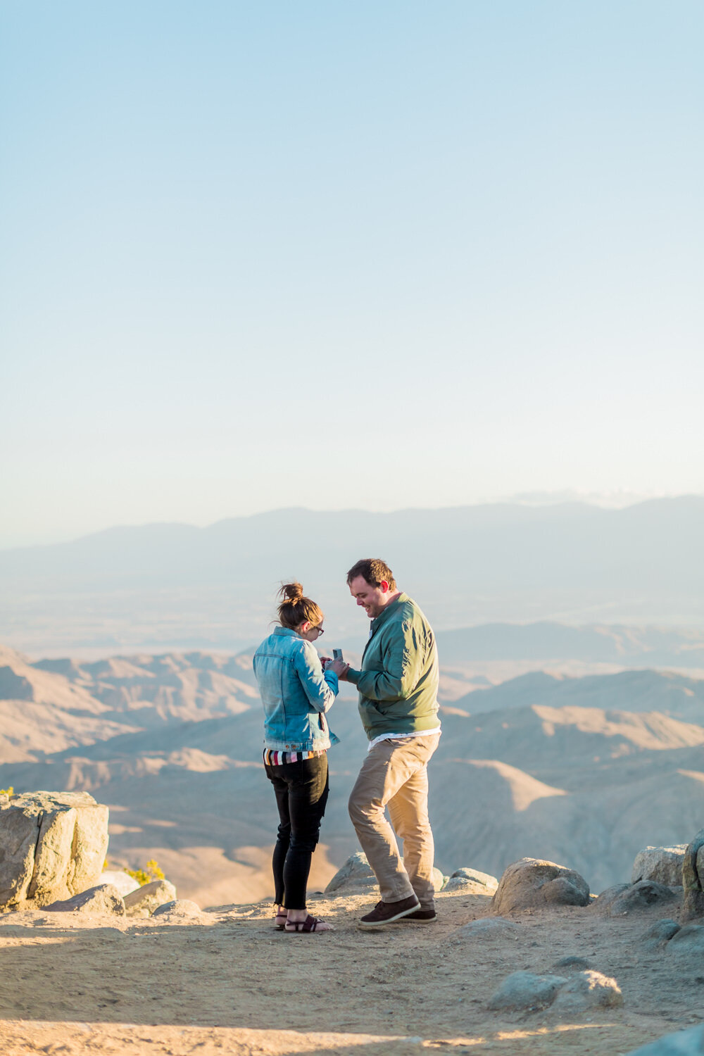 engagement.joshua.tree.wedding.bride.groom.boyfriend.girlfriend.destonation.travel.best.photographer.photography..monocle.project-7.jpg