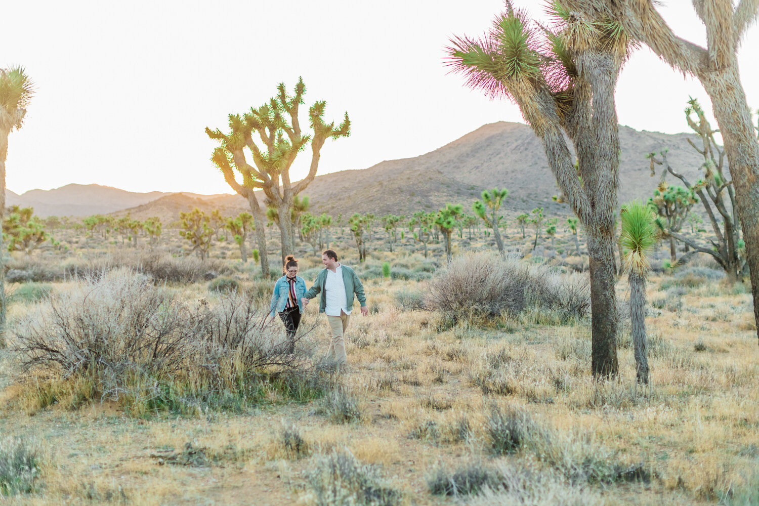 engagement.joshua.tree.wedding.bride.groom.boyfriend.girlfriend.destonation.travel.best.photographer.photography..monocle.project-21.jpg