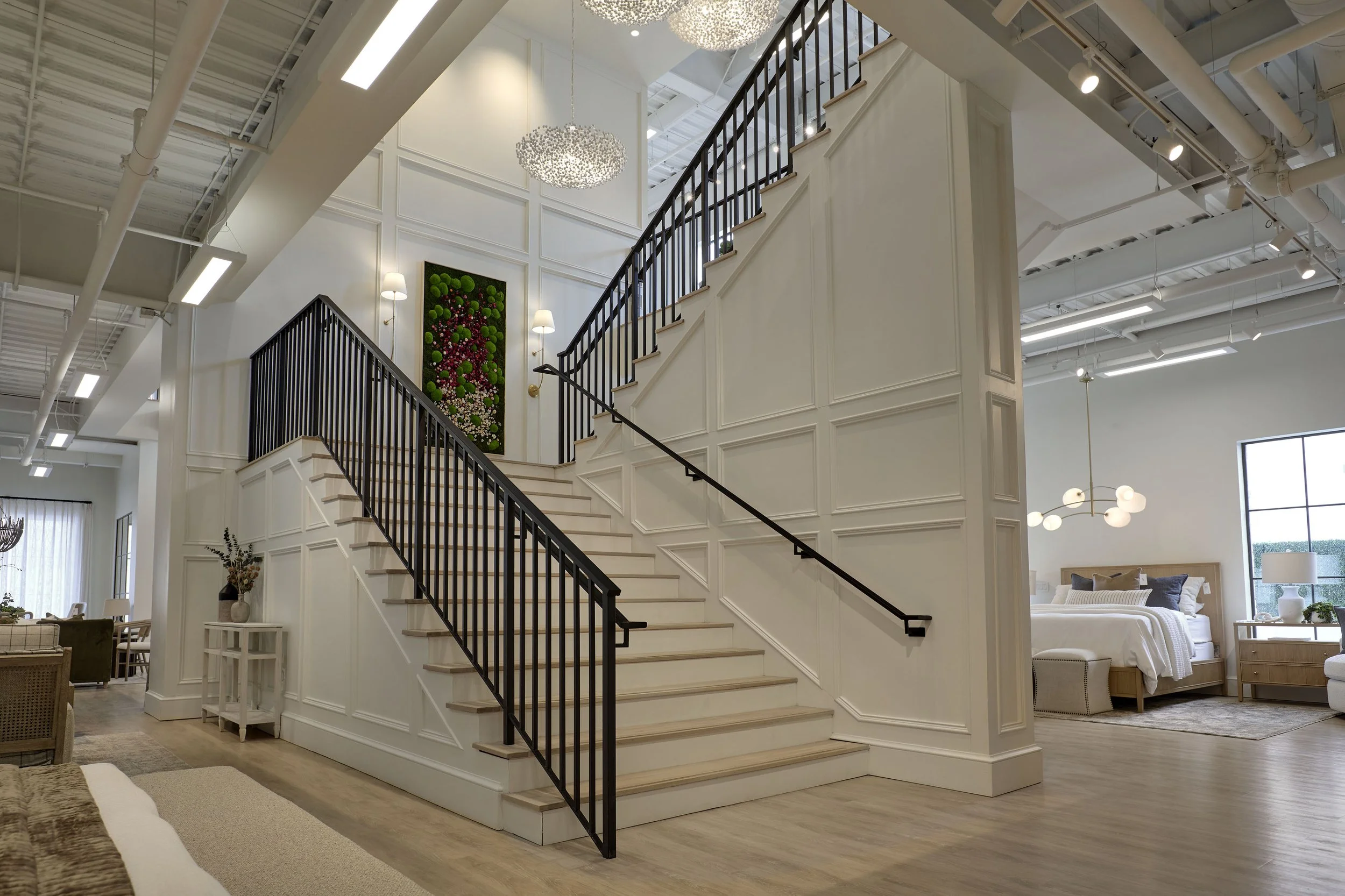 Center_Stairway_1.jpg
