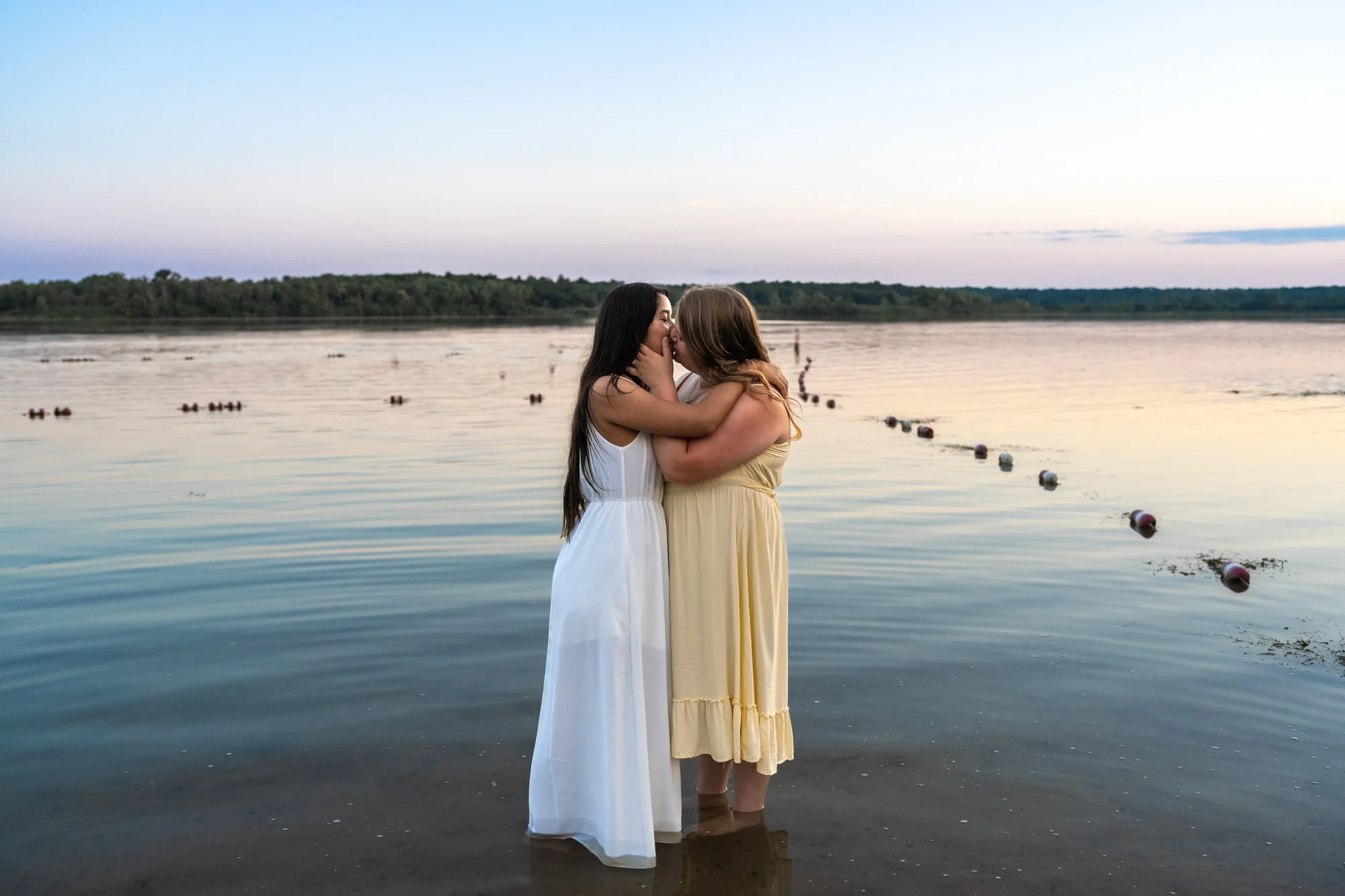 madison-kissing-photo.jpg