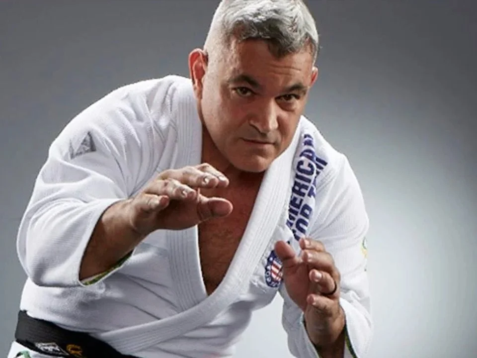 Coach Ricardo Liborio