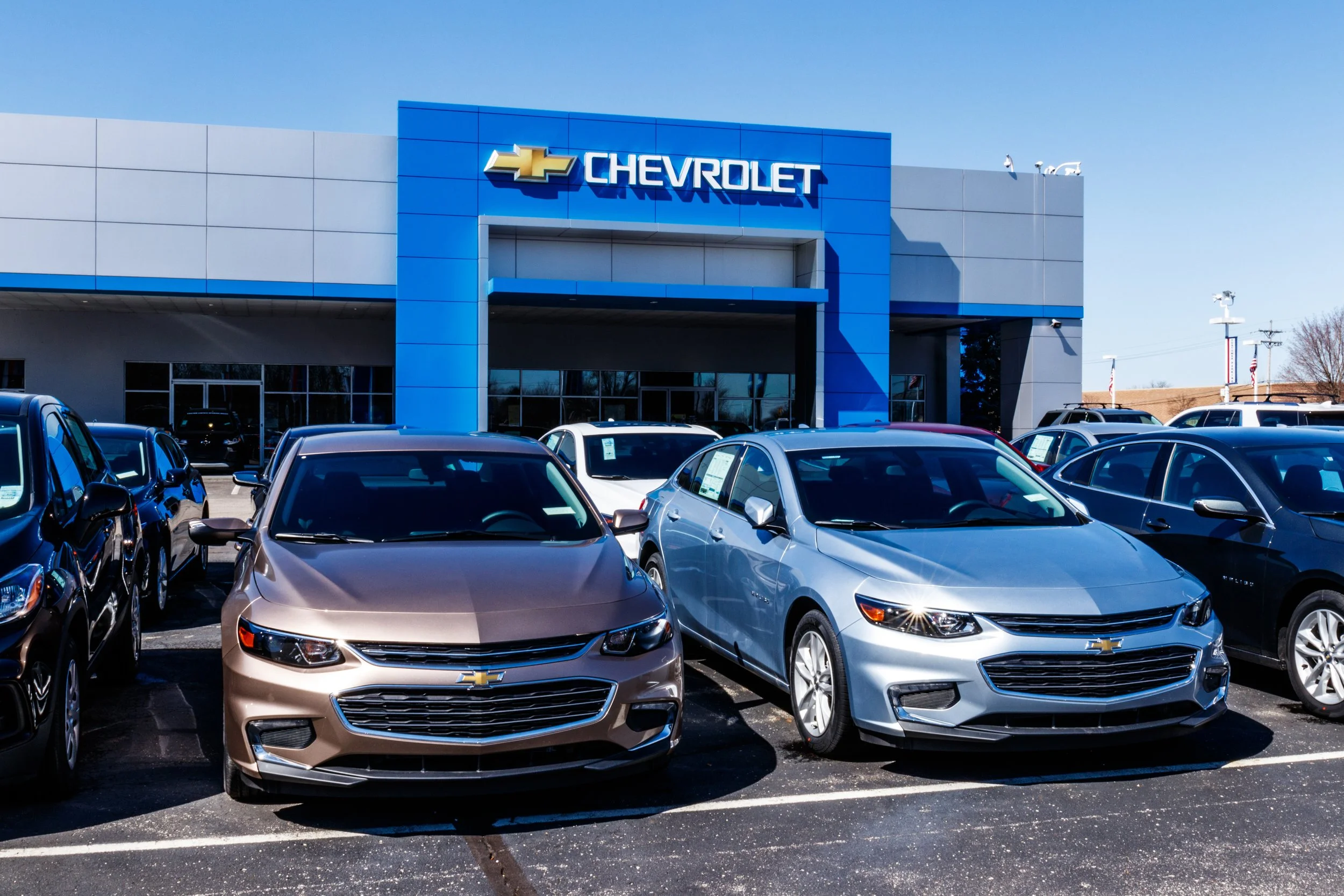 Unlocking Dealership Value: Sales Comparison vs. Income Approach Appraisals and the Power of Sale-Leasebacks