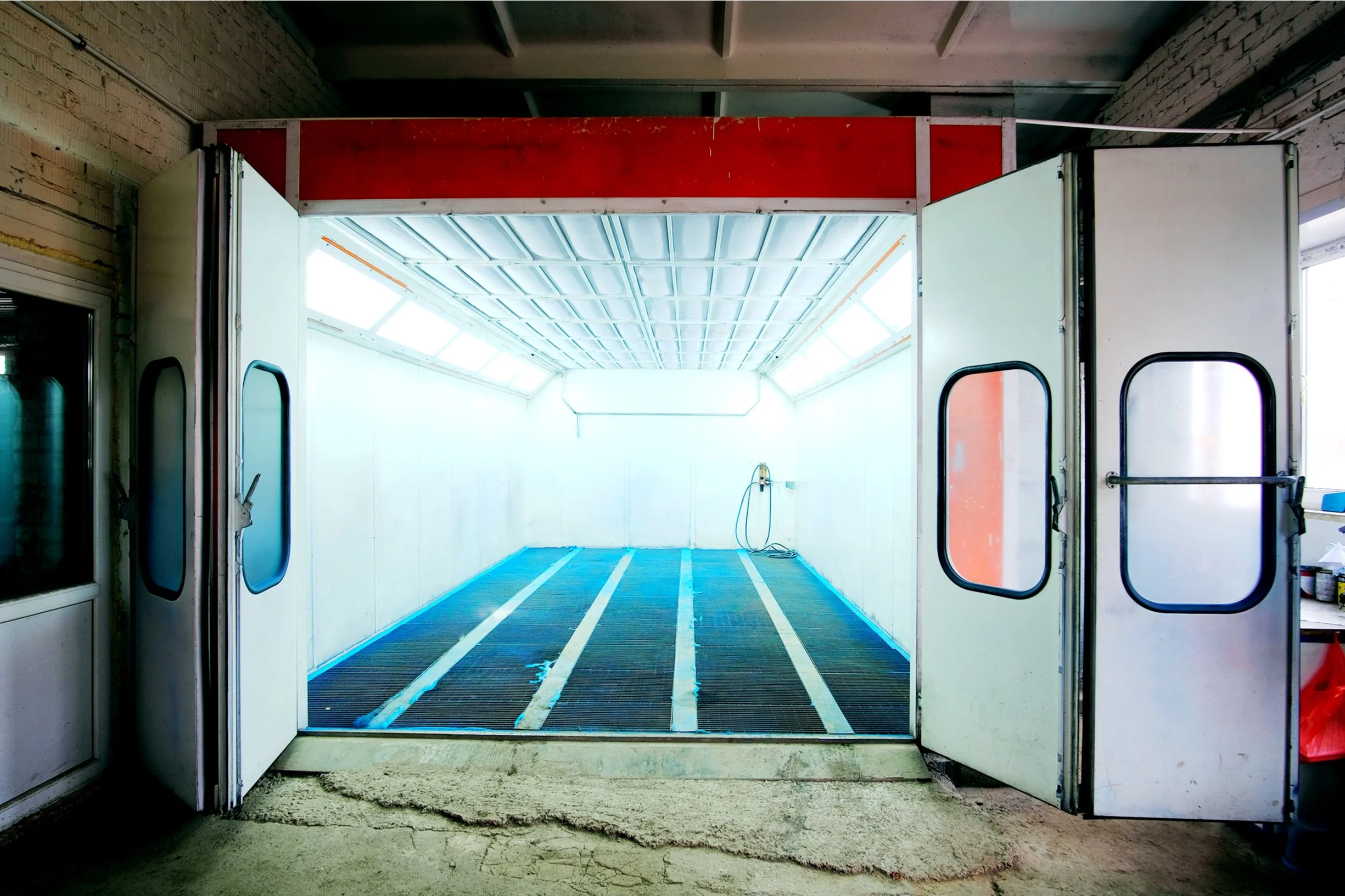 Collision Center For Sale in Eastern Ohio – 24,000 SF Facility with Modern Equipment and Lease Option