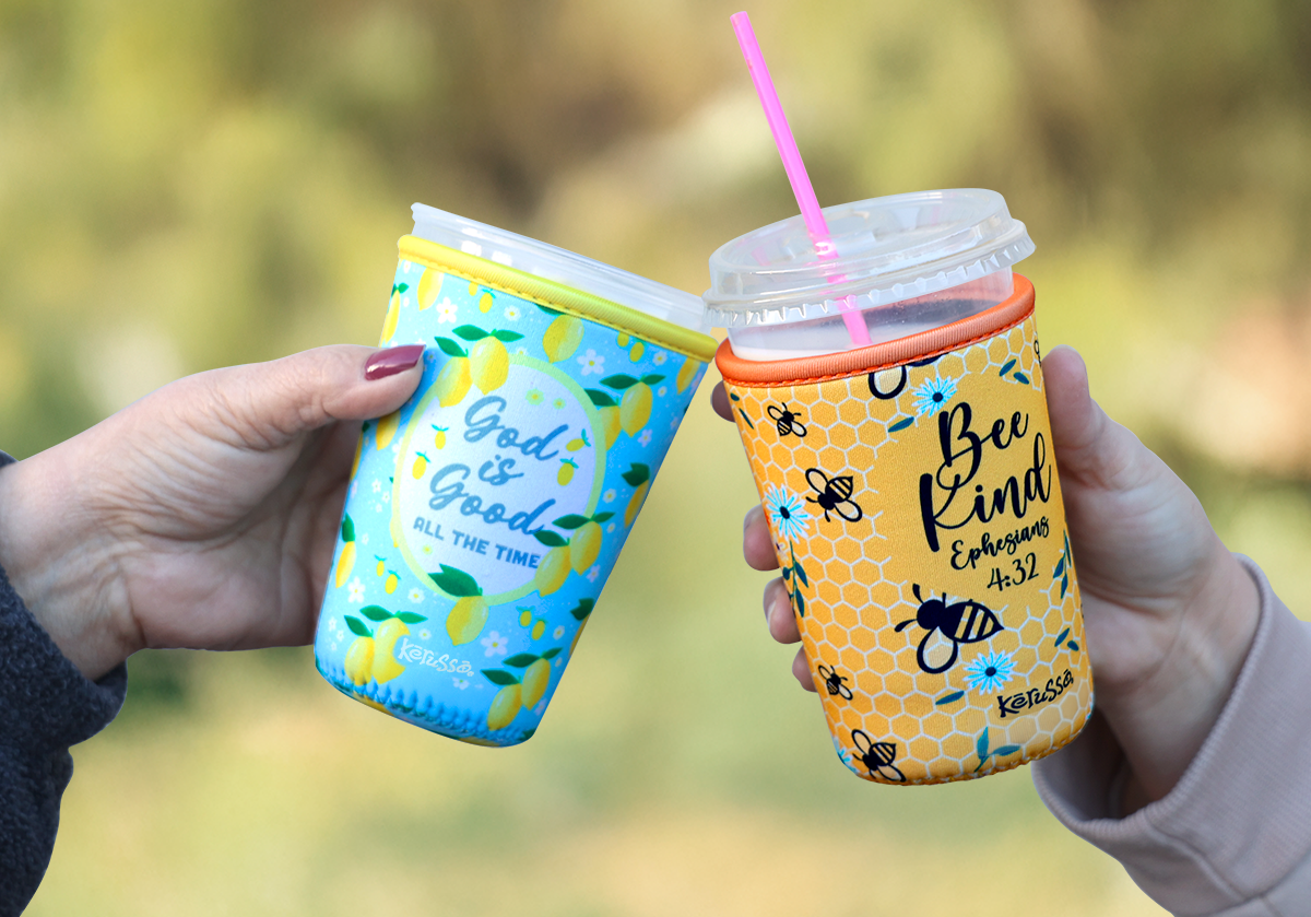 Lemons - DKSL103 - Drink Sleeve - LIFESTYLE.png