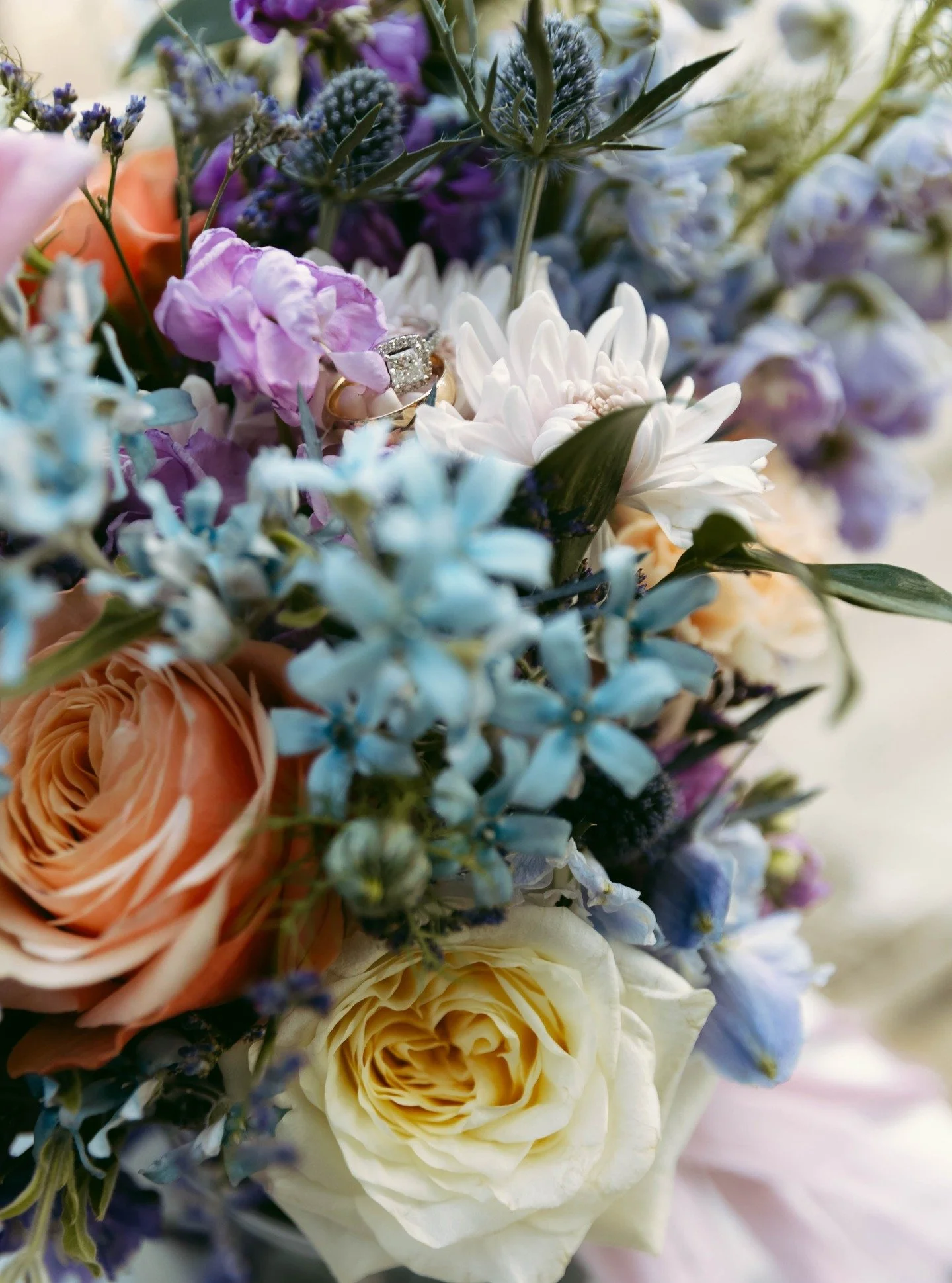 Just take a look at this beautiful day! 

Put your money toward items that will make a visual impact on your wedding day. Focus on items such as:

💐Installations 
💐Centerpieces 
💐Ceremony backdrops 
💐And other highly photographed items

You wont 