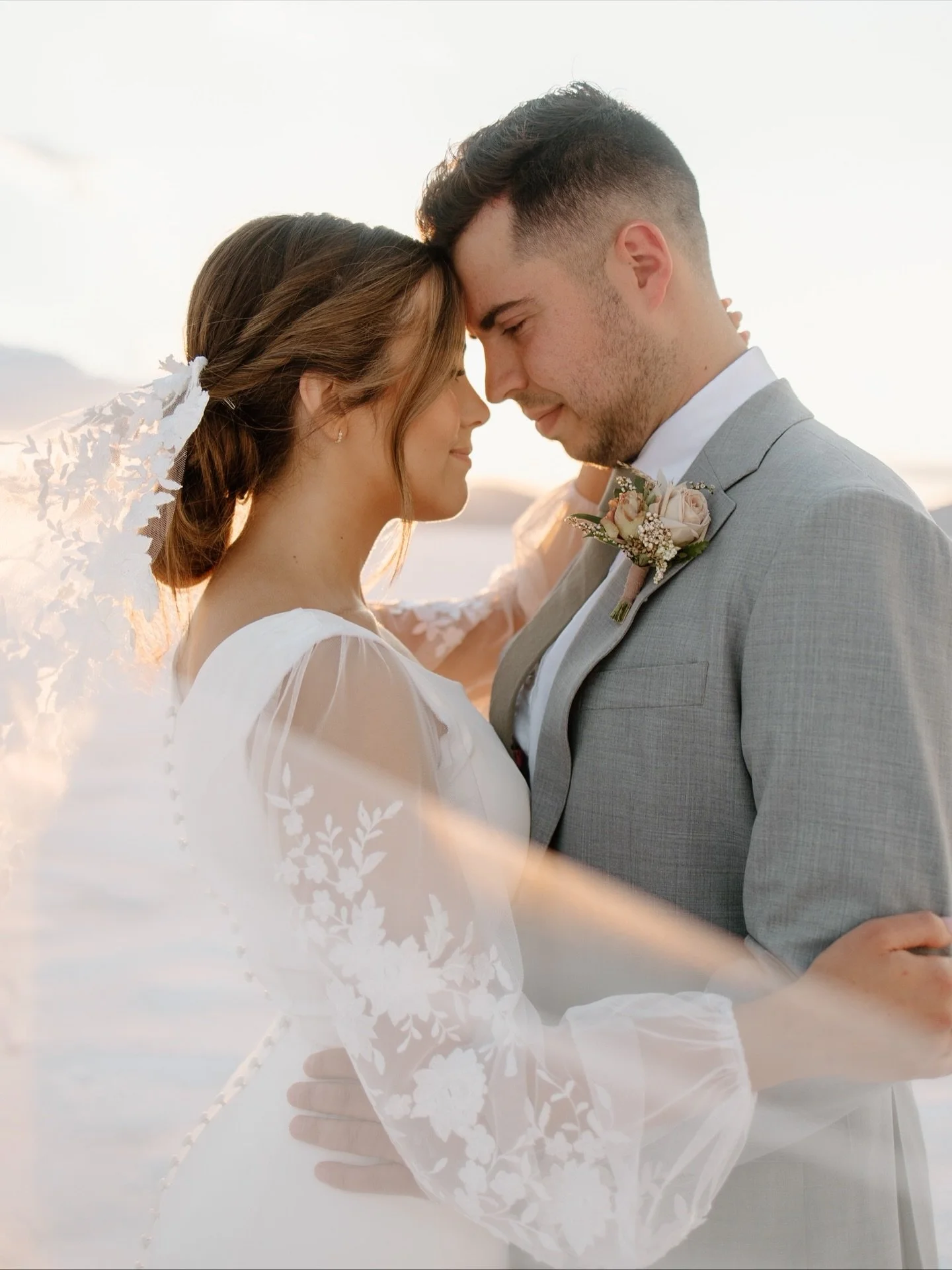 ✨What is your favorite part about being a wedding florist?✨

There are two things I just LOVE! 

✨One✨ Celebrating! Celebrating YOU, your love, and your special day together! 

I love being a part of the celebration through flowers! Thank you to my c