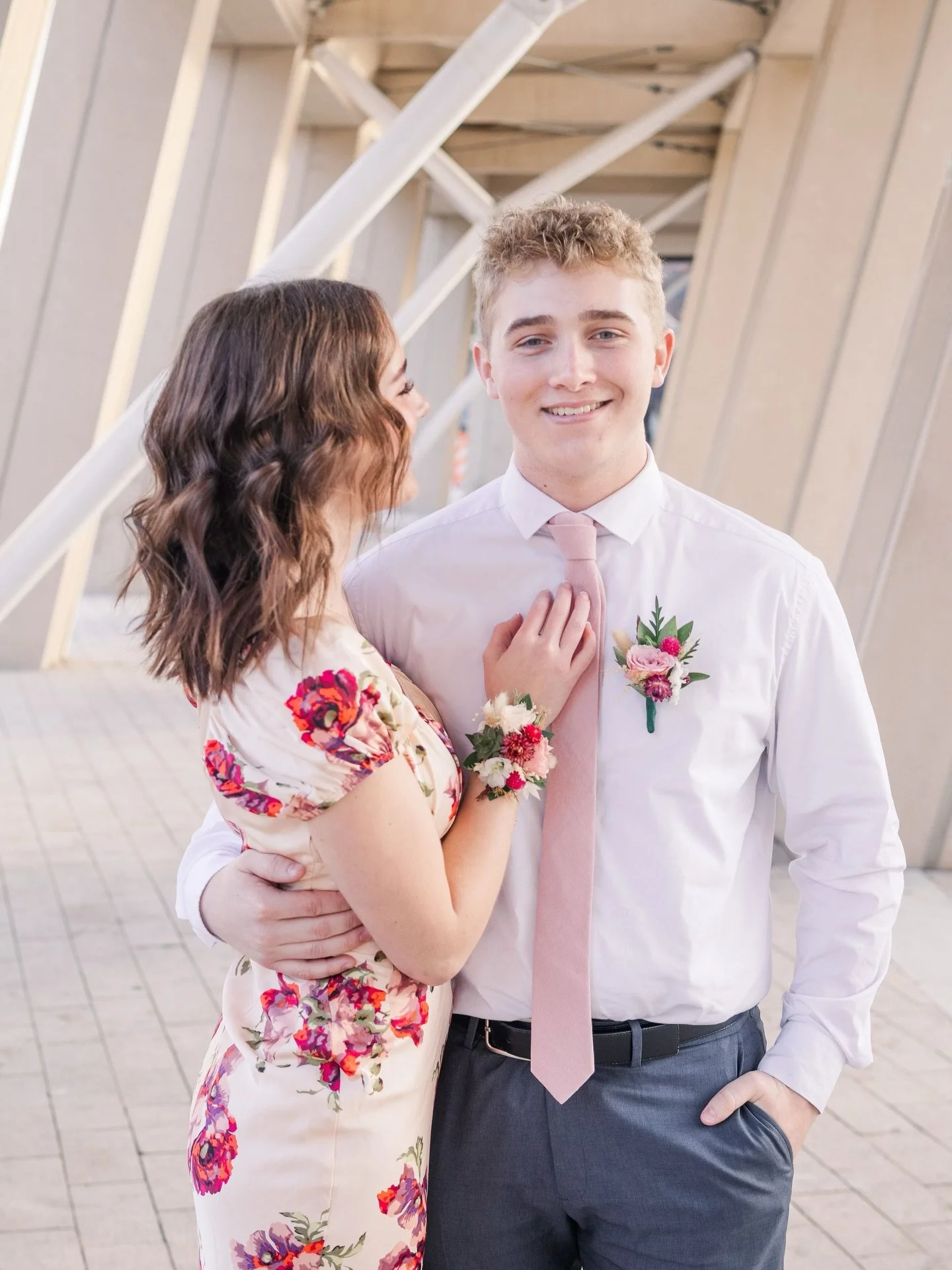 Don&rsquo;t forget to grab your dance flowers this morning! 

Pick up is between 10:30-12:30 in Kaysville. Check you text messages for and exact address 🤍

Have so much fun! I love making these! Tell your friend&rsquo;s next dance to order through m