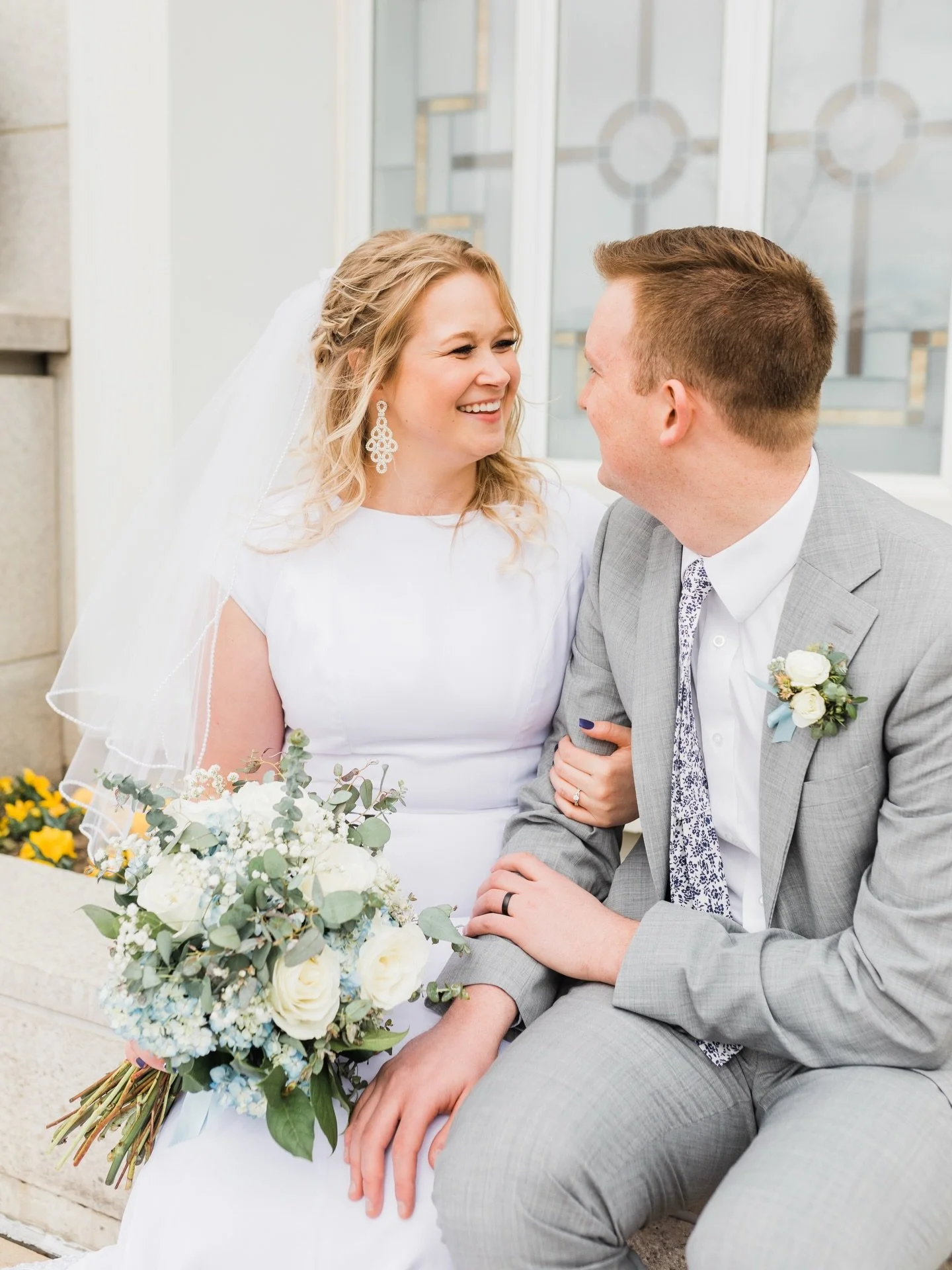 This was my very first couple! 

Waaay back to the beginning! These two took a chance on me and now look where we are! They have a cute family now and travel all the time!

Love you guys so much! I know you anniversary is coming up so happy anniversa