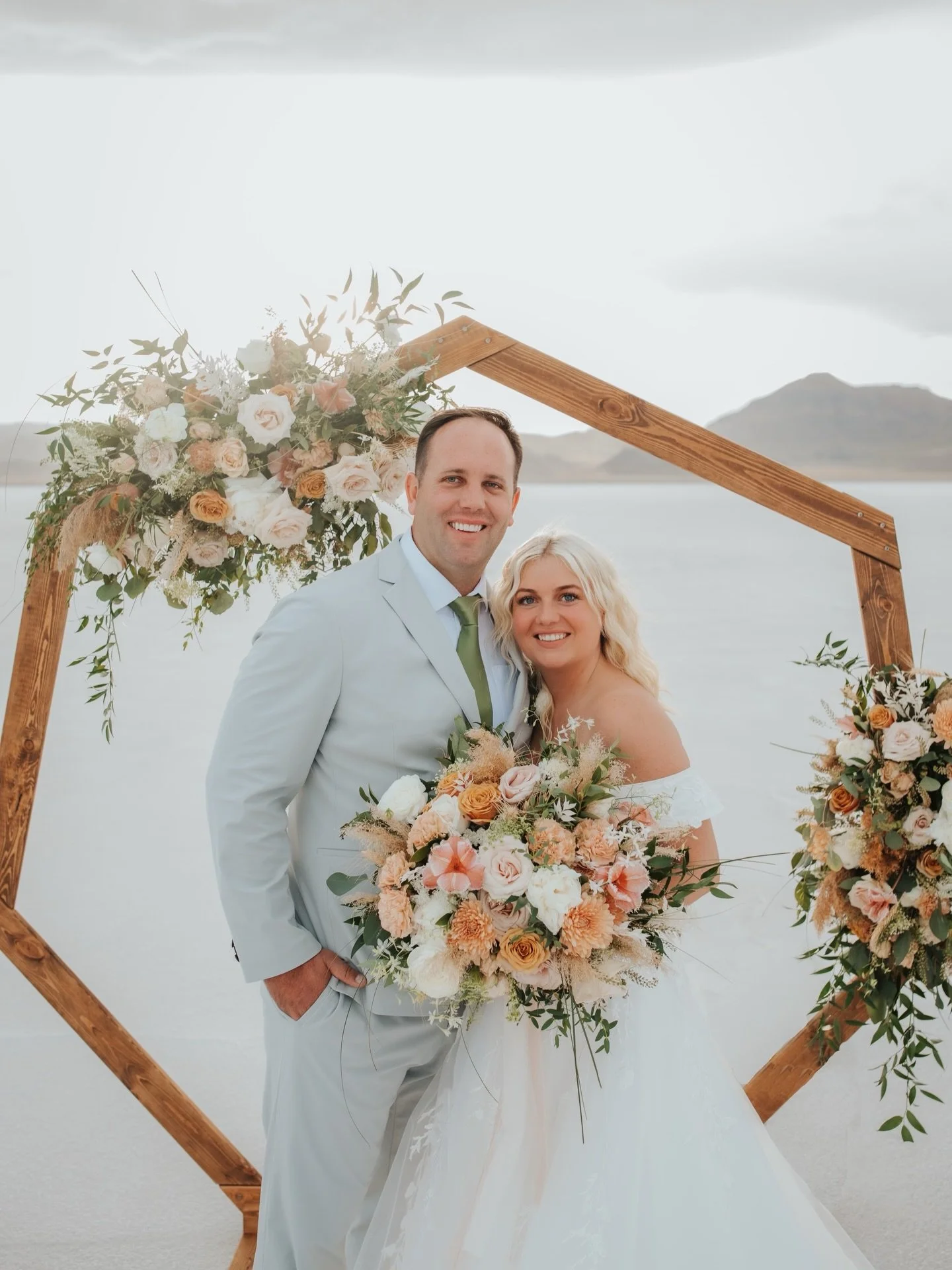 Read through our content and love our designs? Already checked out our budget calculator/other planning tools?

Feeling ready to set up a consultation? 

Yay! I am so excited!🤍

✨3 easy steps to organize a consultation✨

🌷Tap the link in our bio
🌷