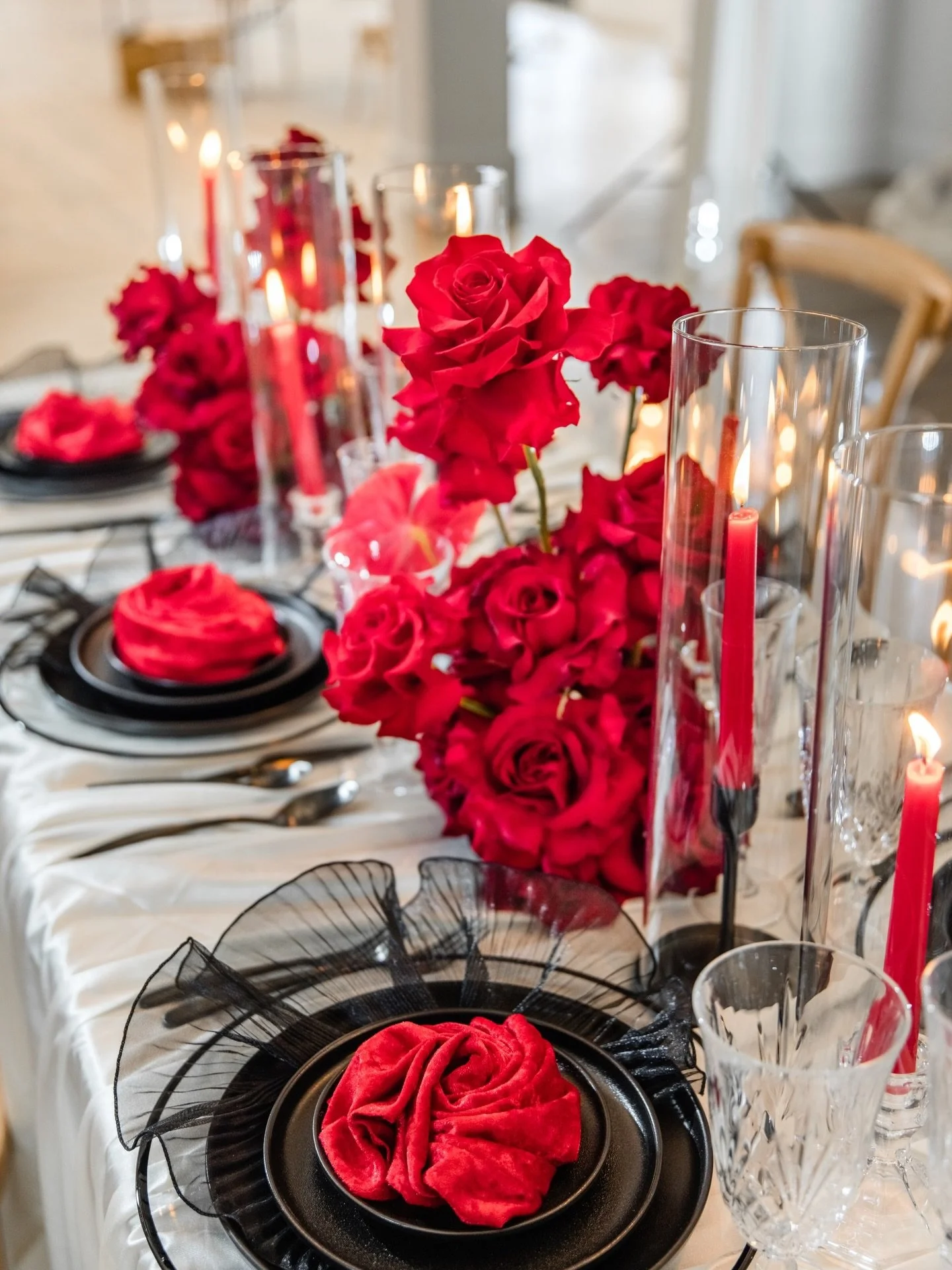 Oh my word there are still so many beautiful pictures from this day! Here are a few you may not have seen🥰

✨How much does my budget get me?✨

There are SO many different ways your budget can be used for your wedding flowers! 

The best thing you ca
