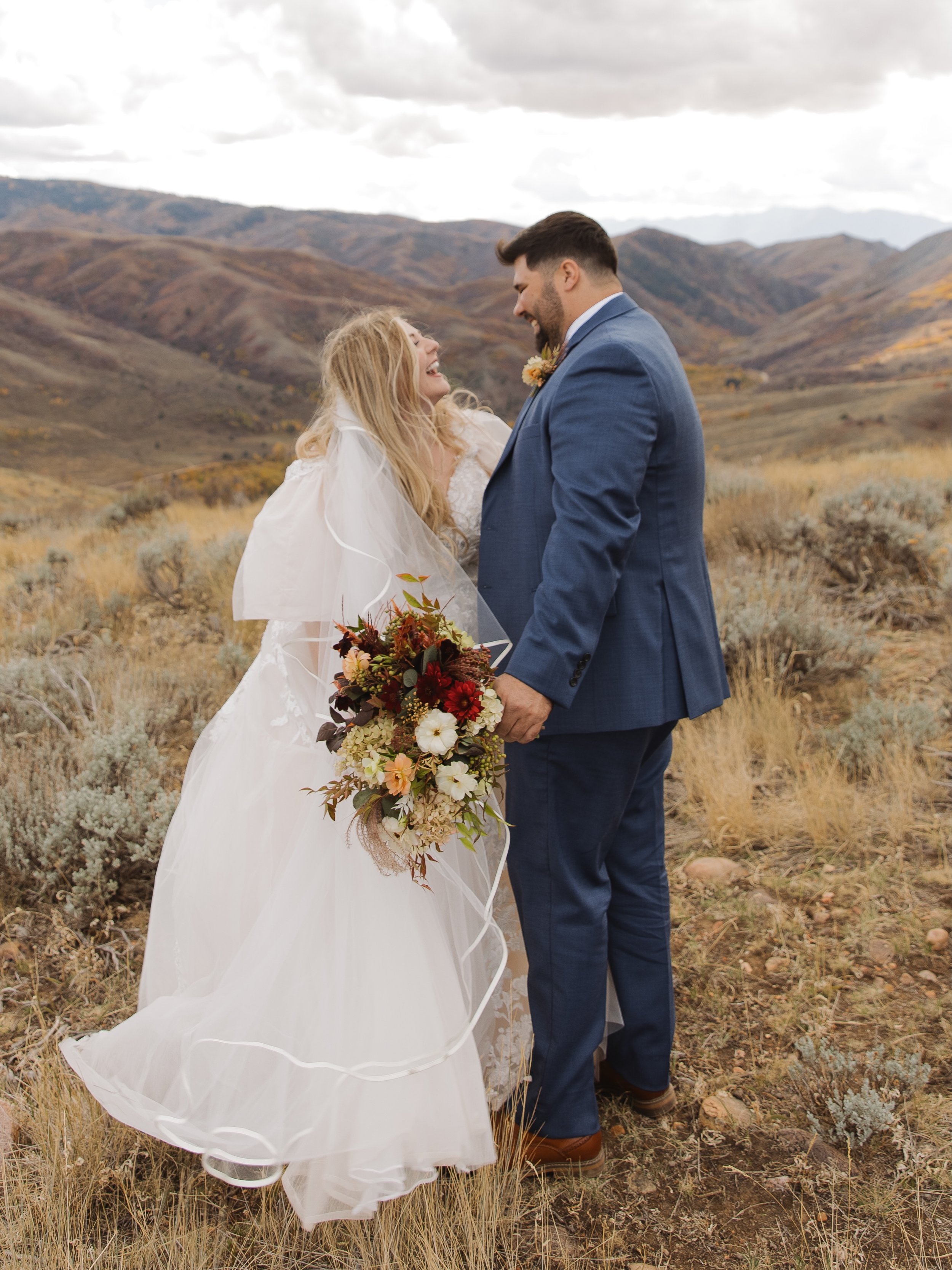 Today is a special day for Eddie and I 🥰 

Our one year anniversary 🤍

I will forever love our elopement/micro wedding in the Huntsville mountains. 🥹 Very much enjoyed this first year!

All the love 

🤍Jess🤍