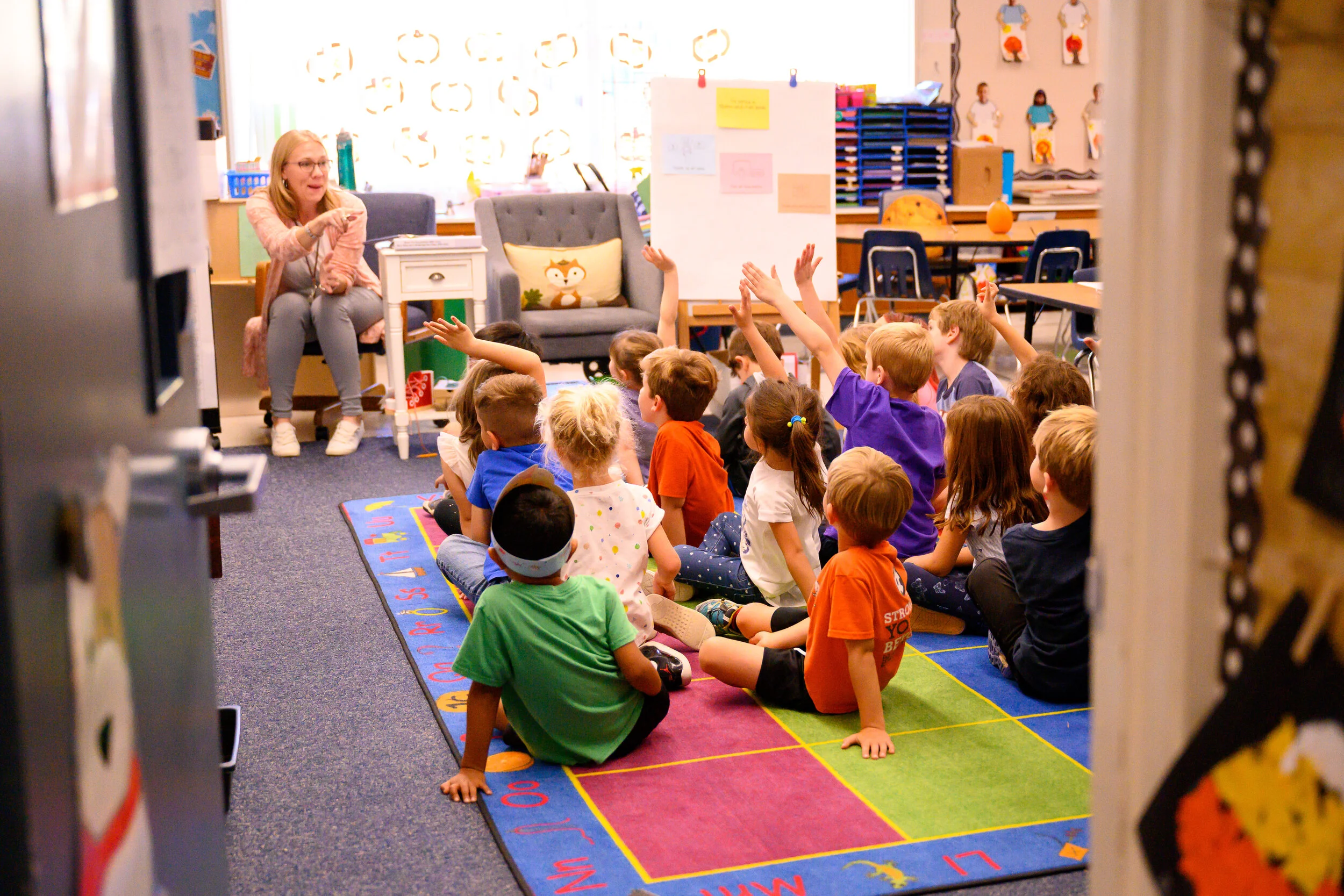 3,100+ STUDENTS AT 5 SCHOOLS