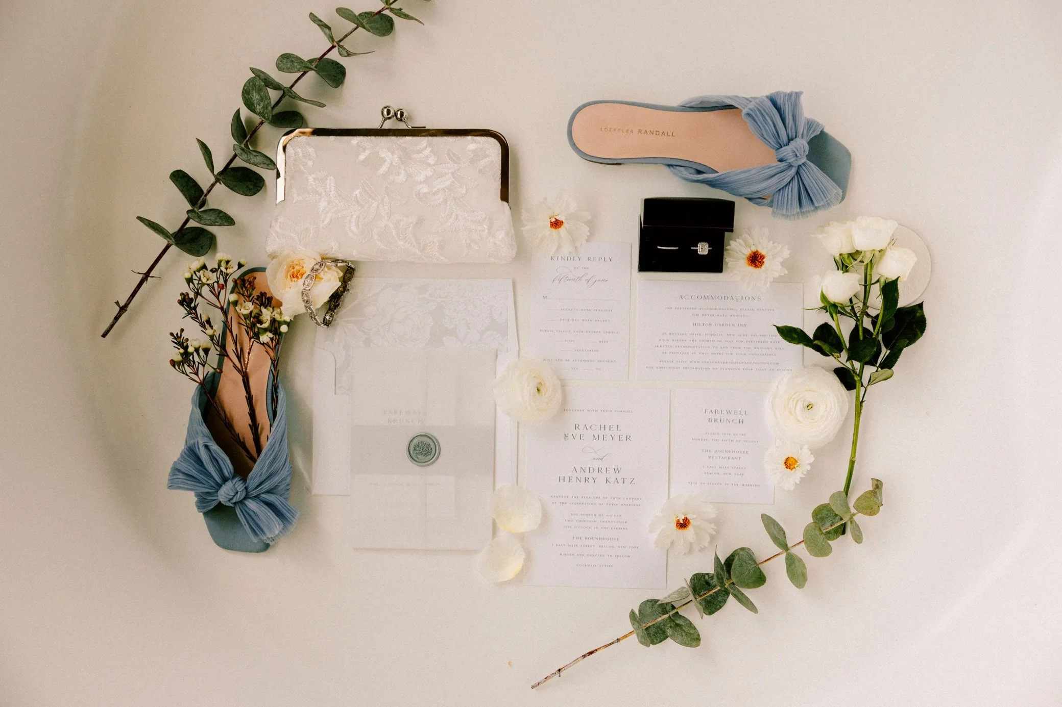 luxury wedding at the roundhouse