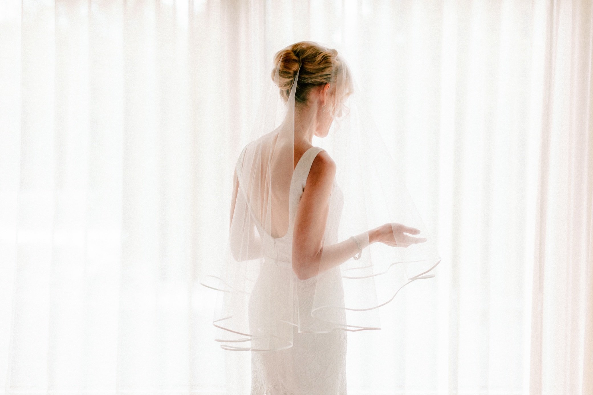 wedding at the roundhouse