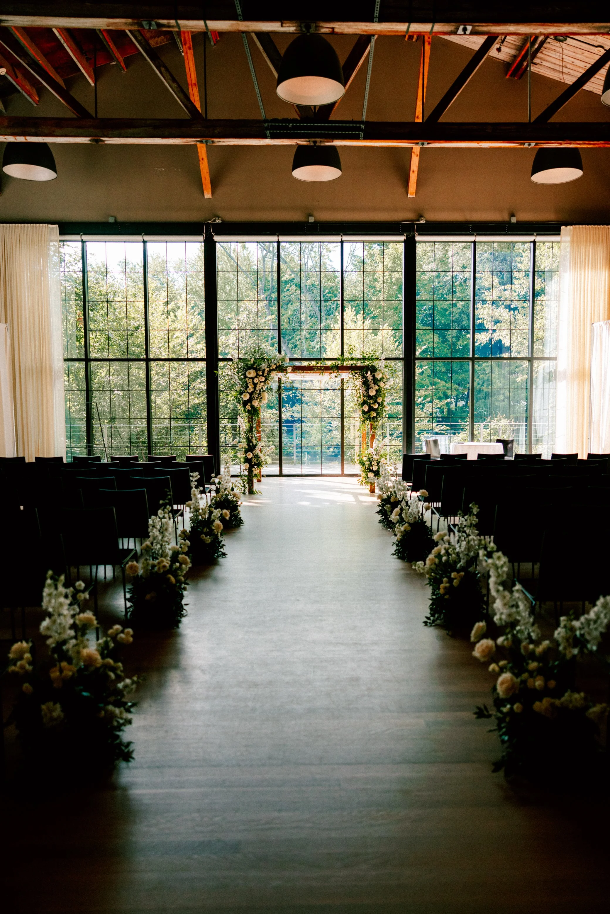 The Roundhouse Beacon, NY Wedding - Rachel + Andrew