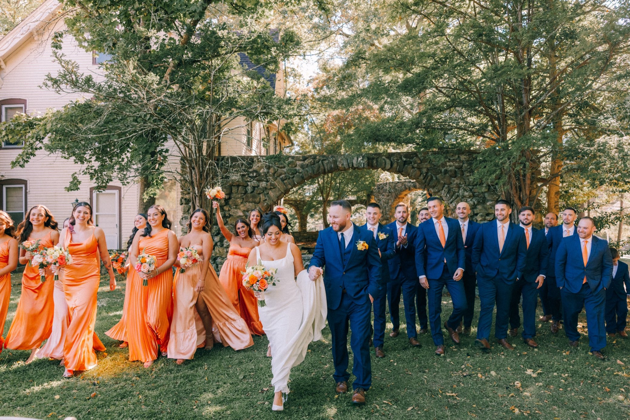  wedding party at brotherhood winery 