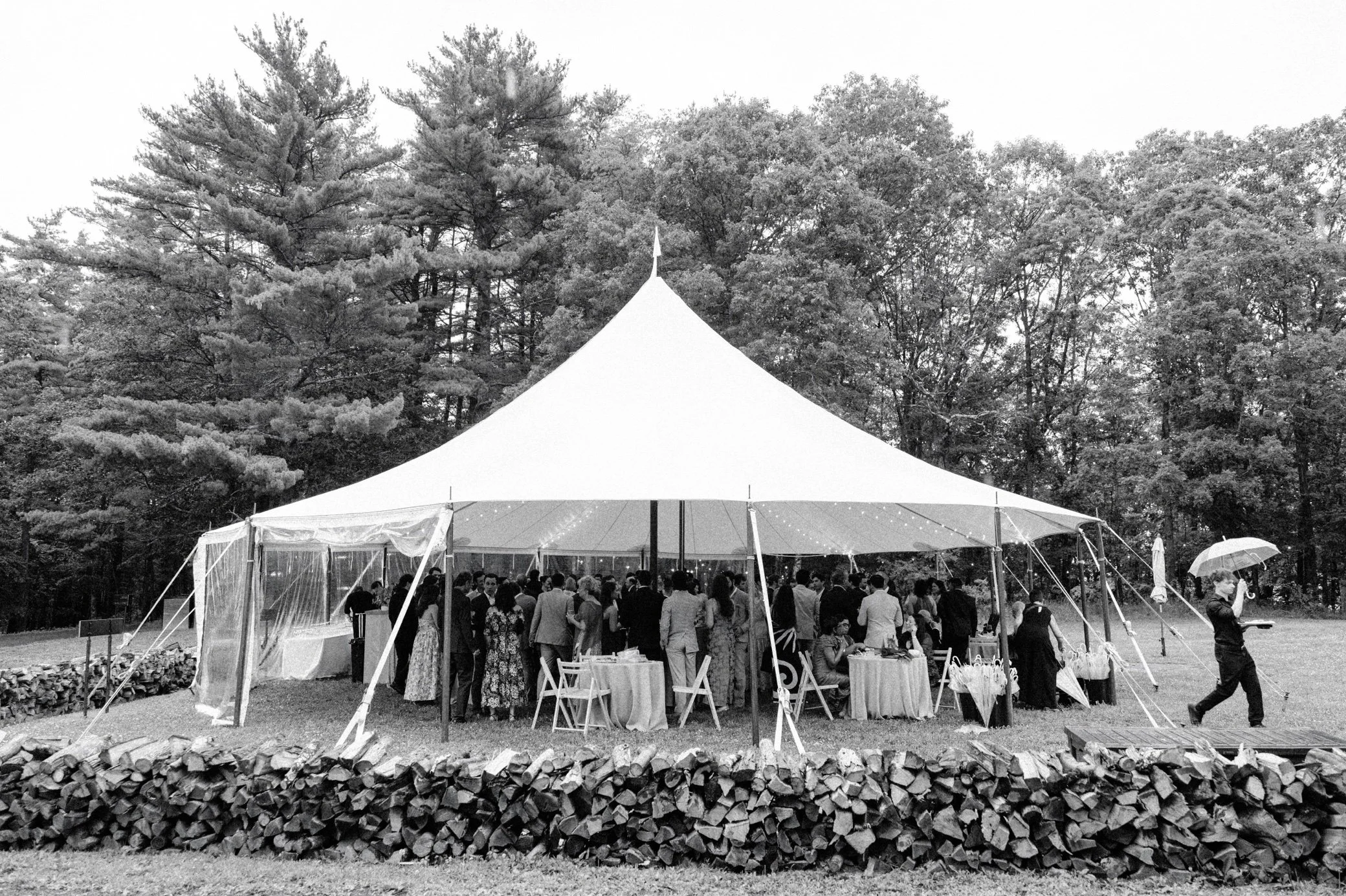  cocktail hour at gather greene photographed by hudson valley wedding photographer 