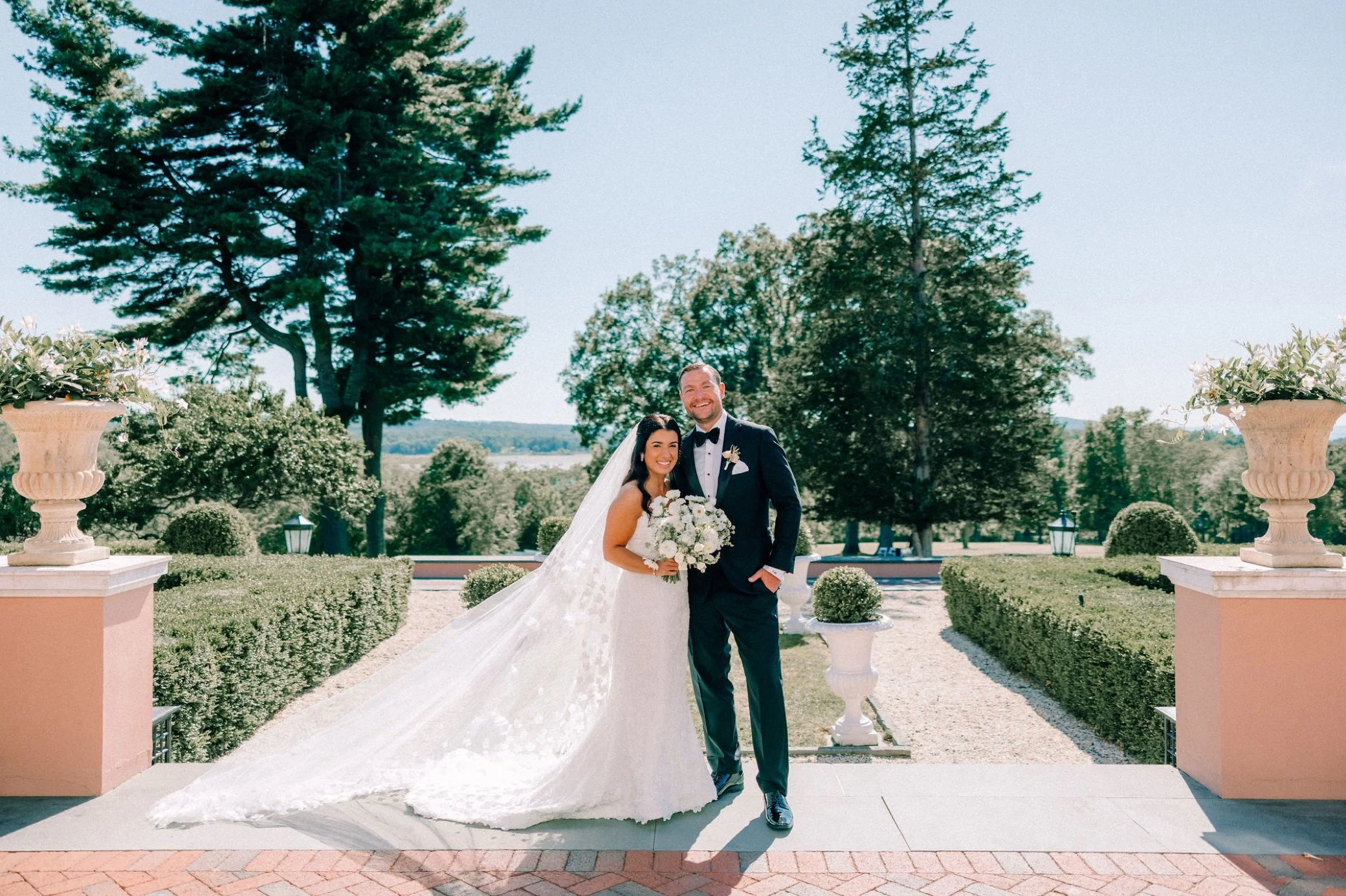 bride and groom wedding photographs at glenmere mansion 