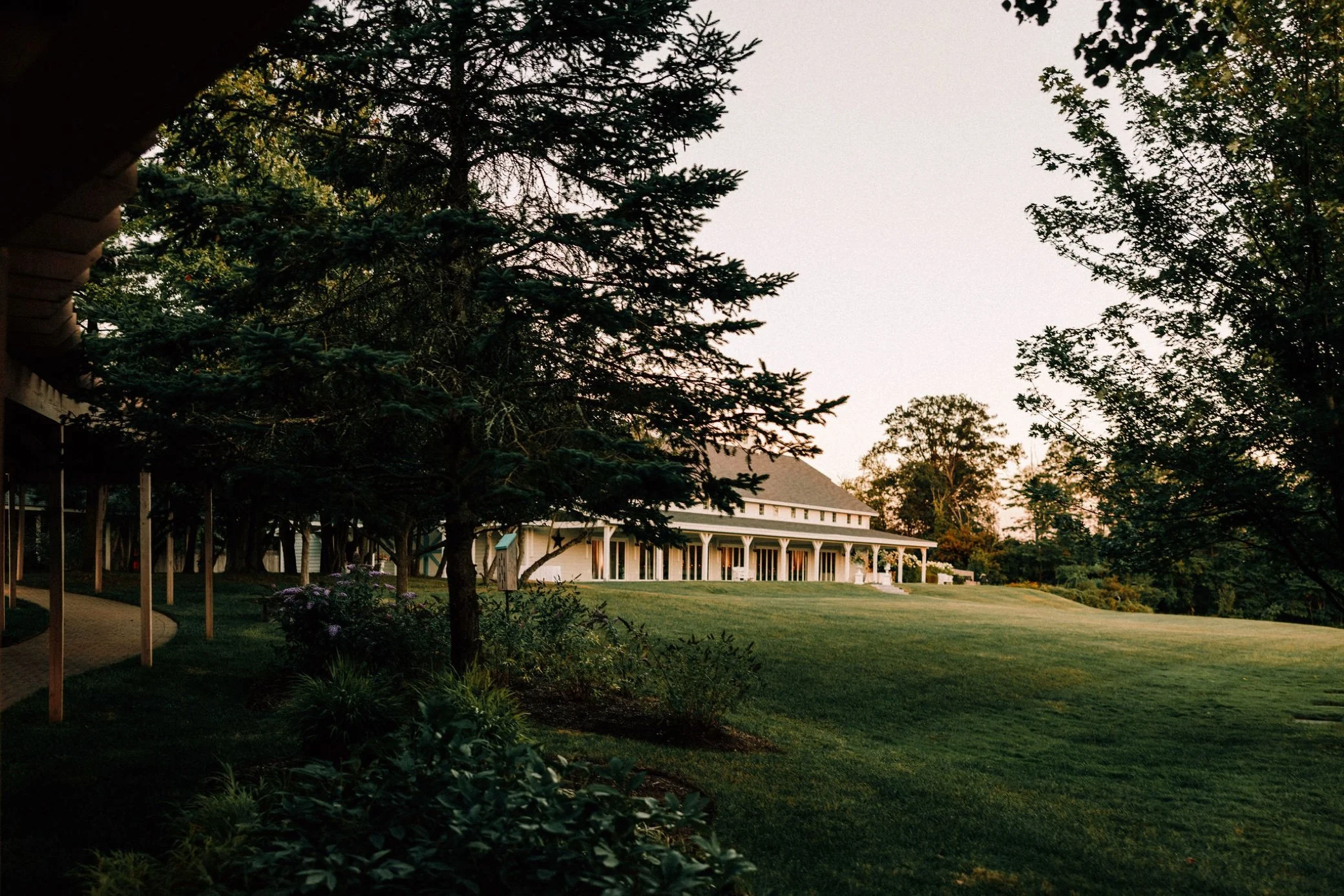  wedding reception barn at glenmere mansion 