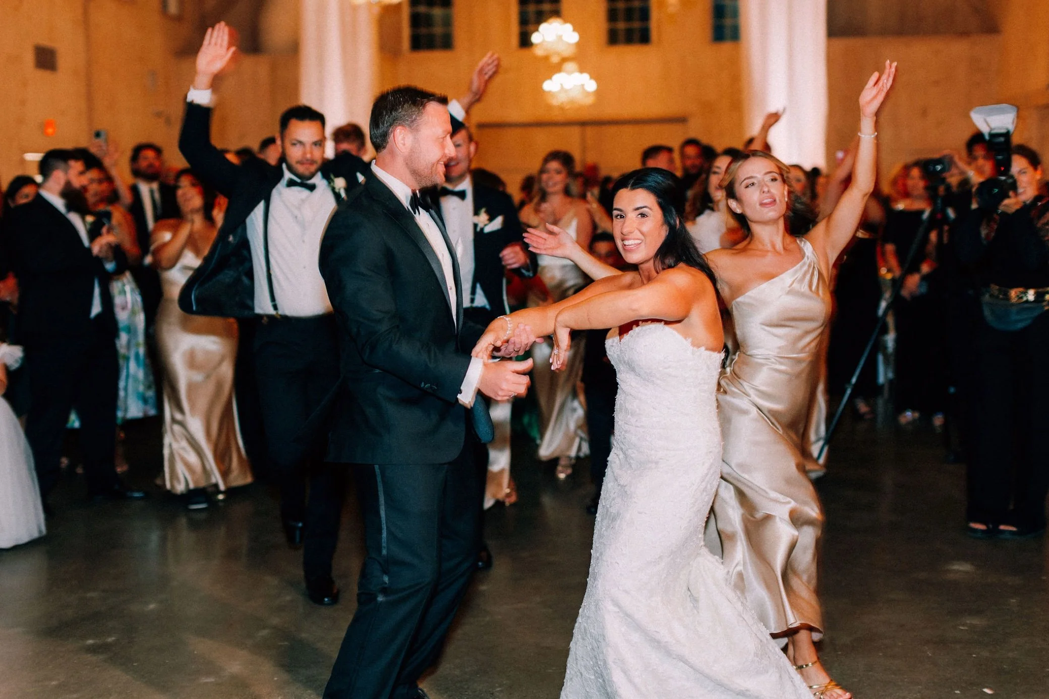  hudson valley wedding photographer for reception at glenmere mansion 