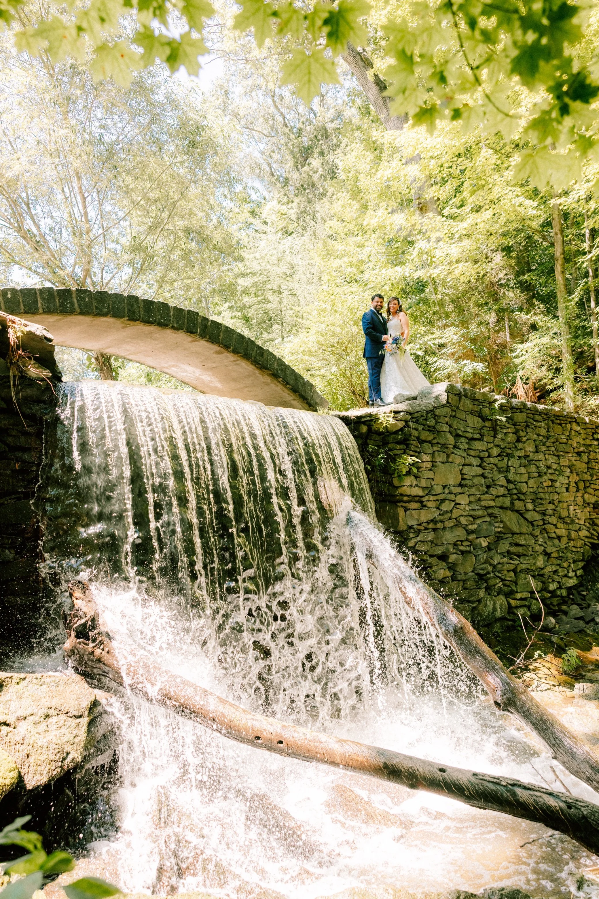  waterfall at buttermilk falls inn and spa wedding 