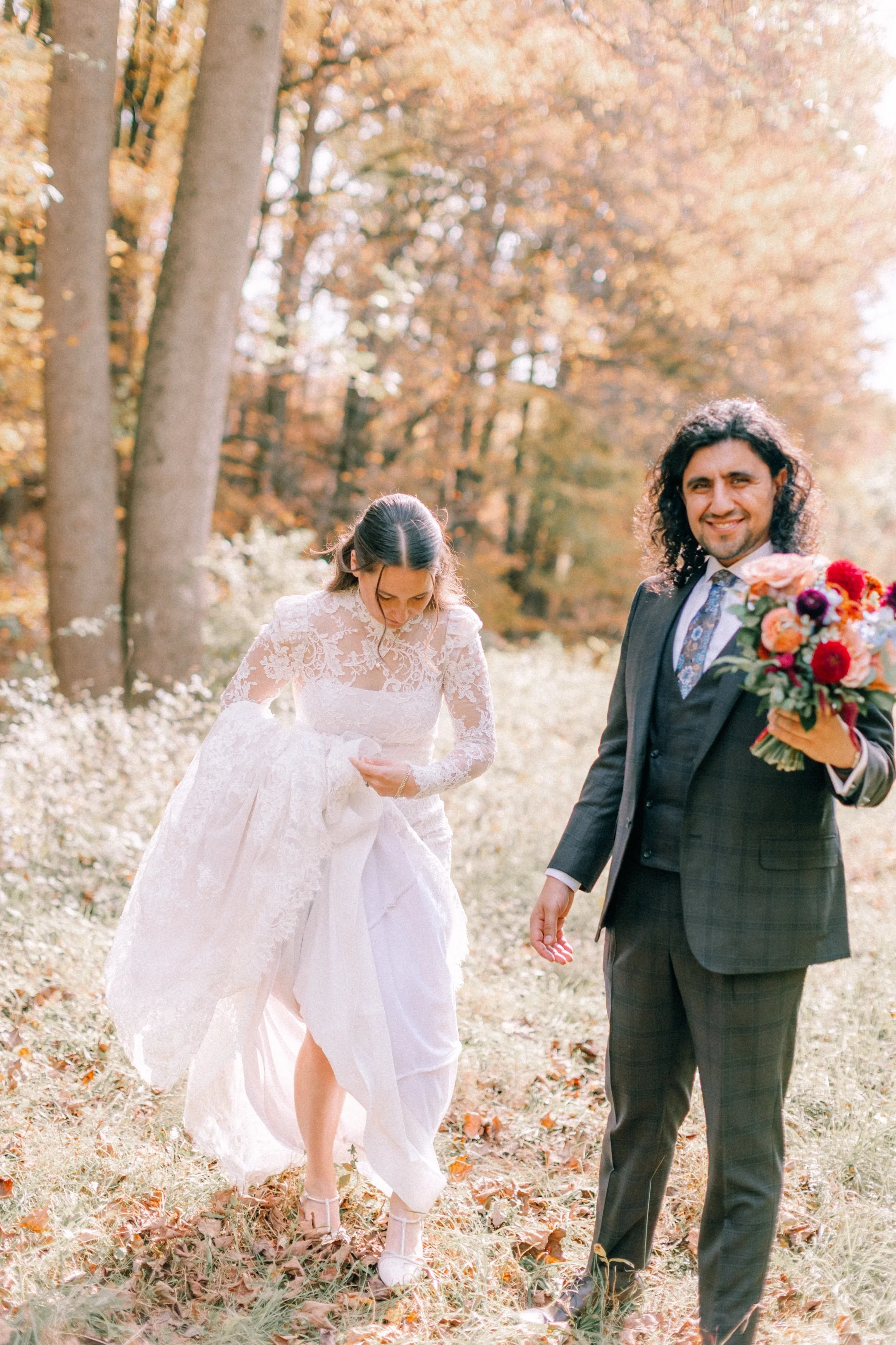 candid hudson valley wedding photography 