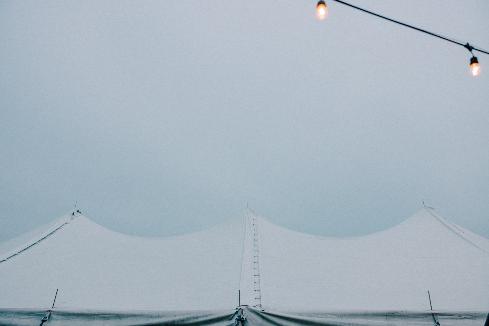  the top of the wedding tent at the yard in beacon, ny 